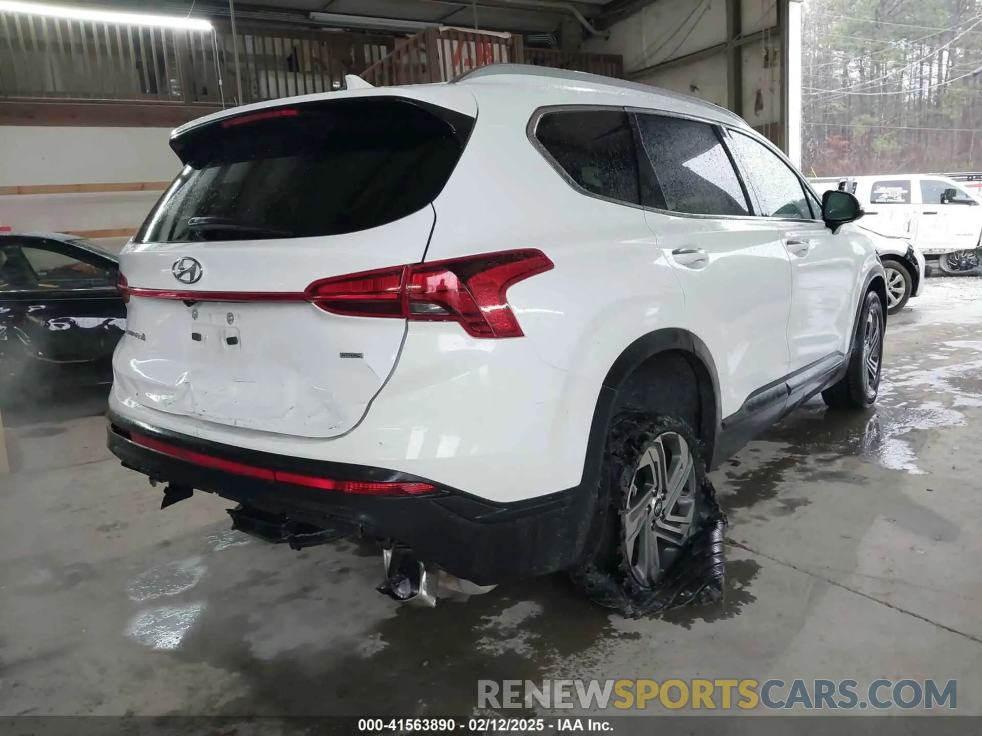 6 Photograph of a damaged car 5NMS2DAJ5PH626235 HYUNDAI SANTA FE 2023