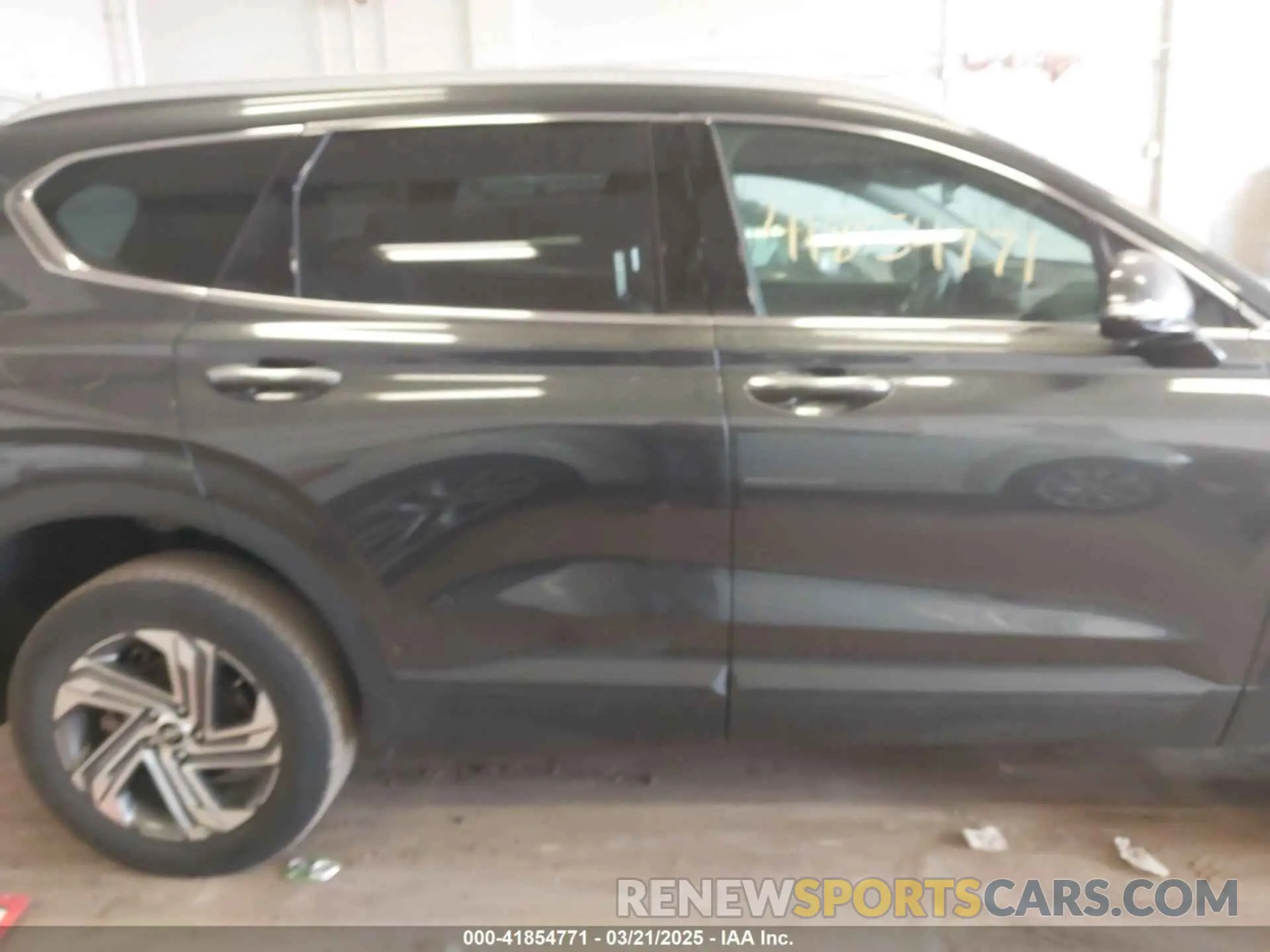 13 Фотография поврежденного автомобиля 5NMS2DAJ5PH648462 HYUNDAI SANTA FE 2023