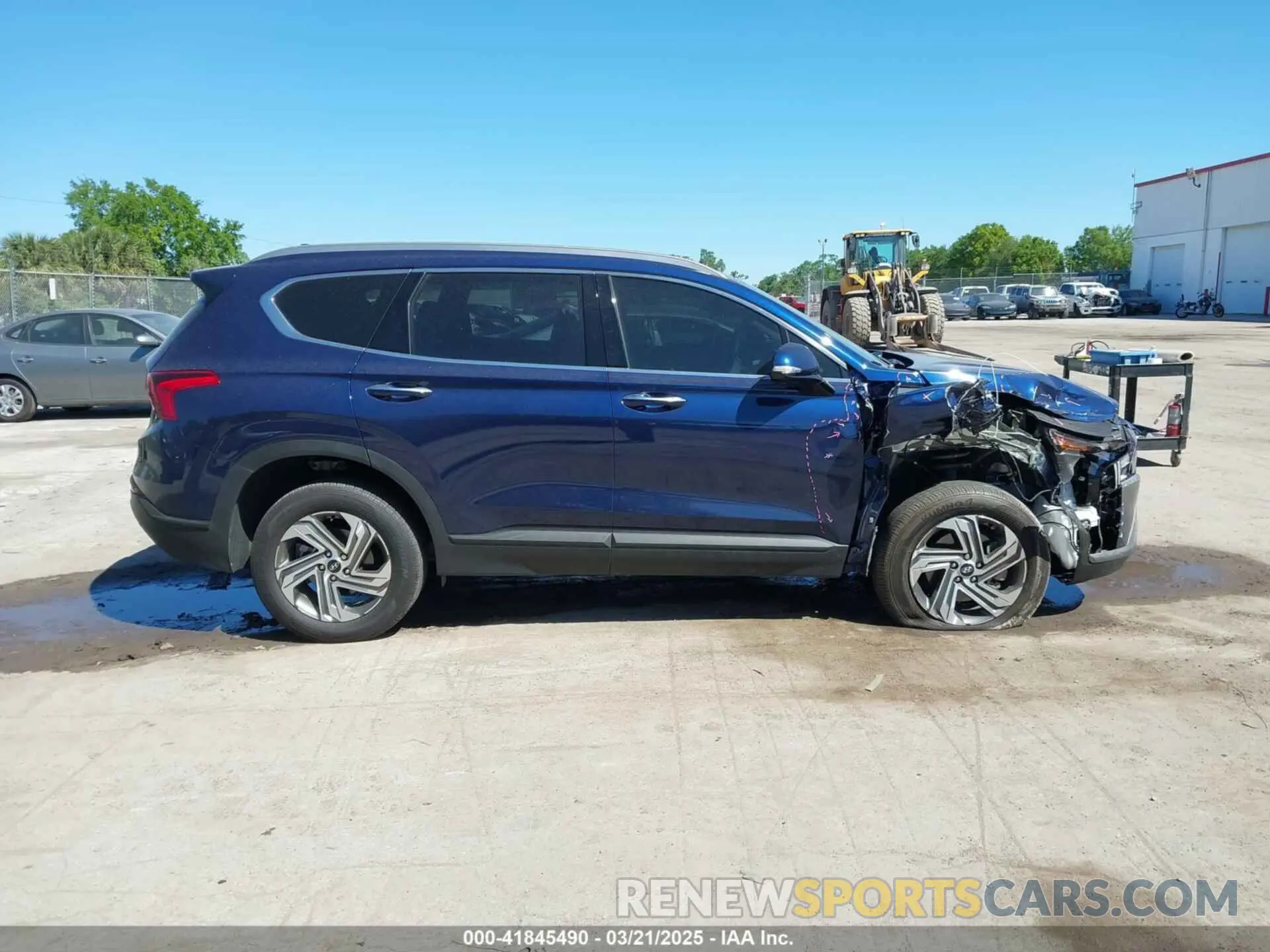 13 Photograph of a damaged car 5NMS2DAJ7PH592881 HYUNDAI SANTA FE 2023