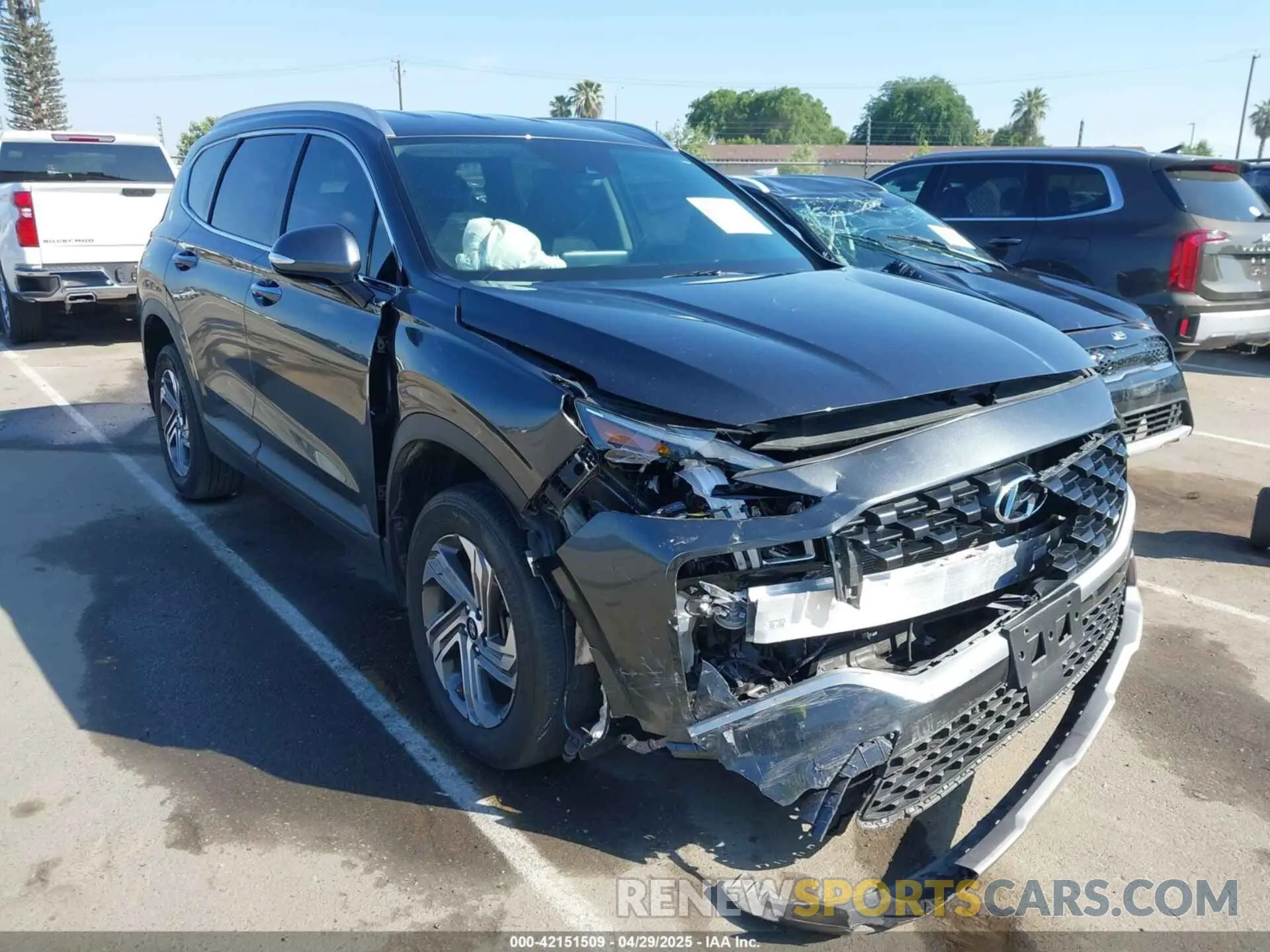 1 Photograph of a damaged car 5NMS2DAJ9PH570493 HYUNDAI SANTA FE 2023