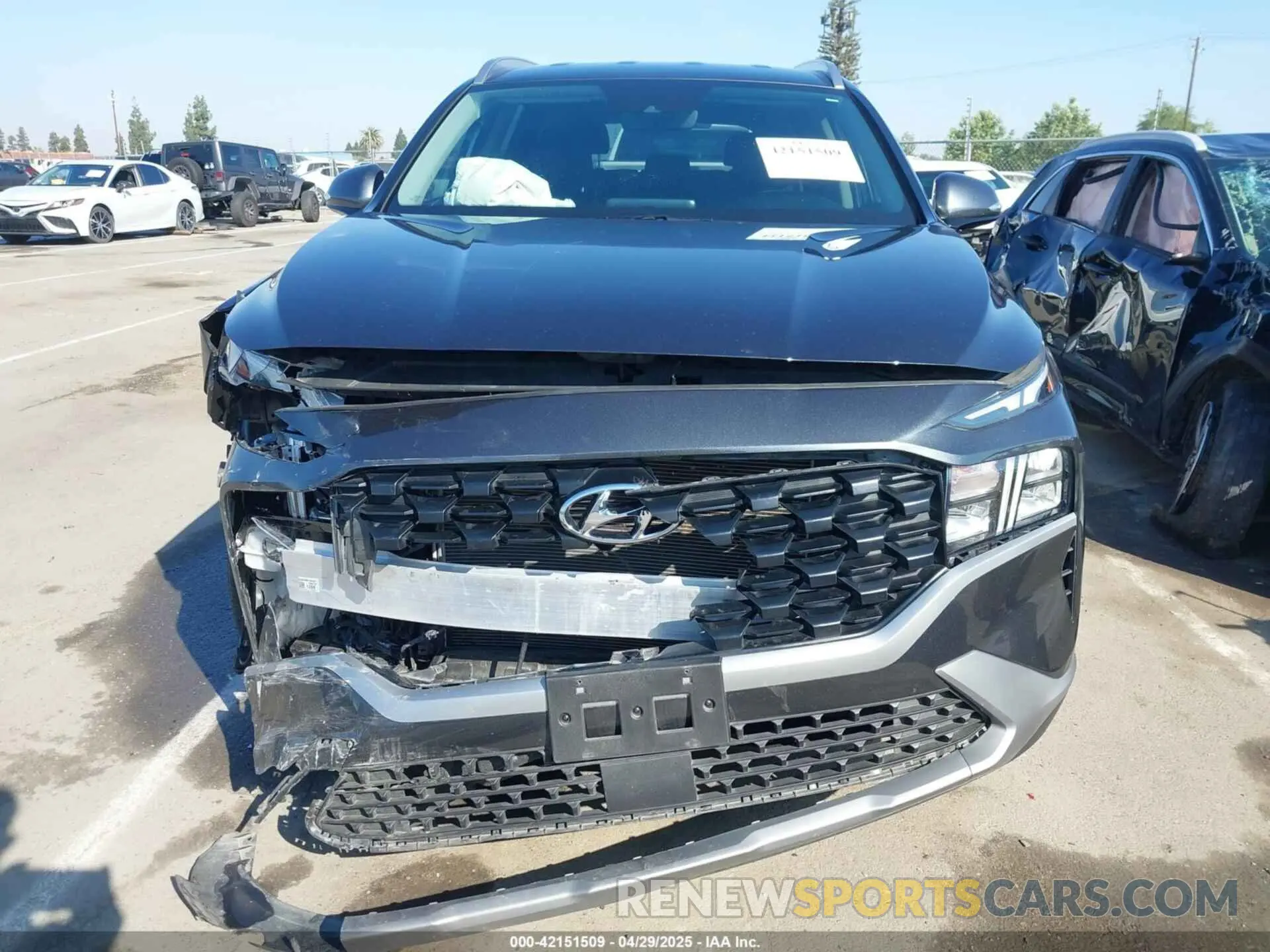 12 Photograph of a damaged car 5NMS2DAJ9PH570493 HYUNDAI SANTA FE 2023