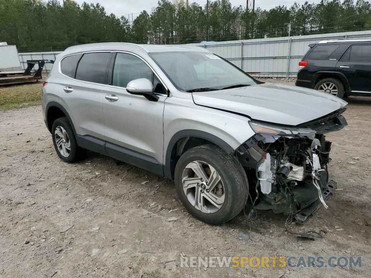 4 Photograph of a damaged car 5NMS2DAJXPH529550 HYUNDAI SANTA FE 2023