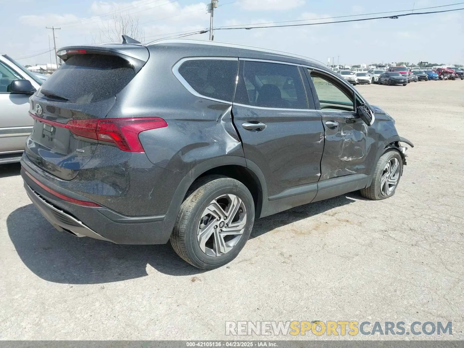 4 Photograph of a damaged car 5NMS2DAJXPH599663 HYUNDAI SANTA FE 2023