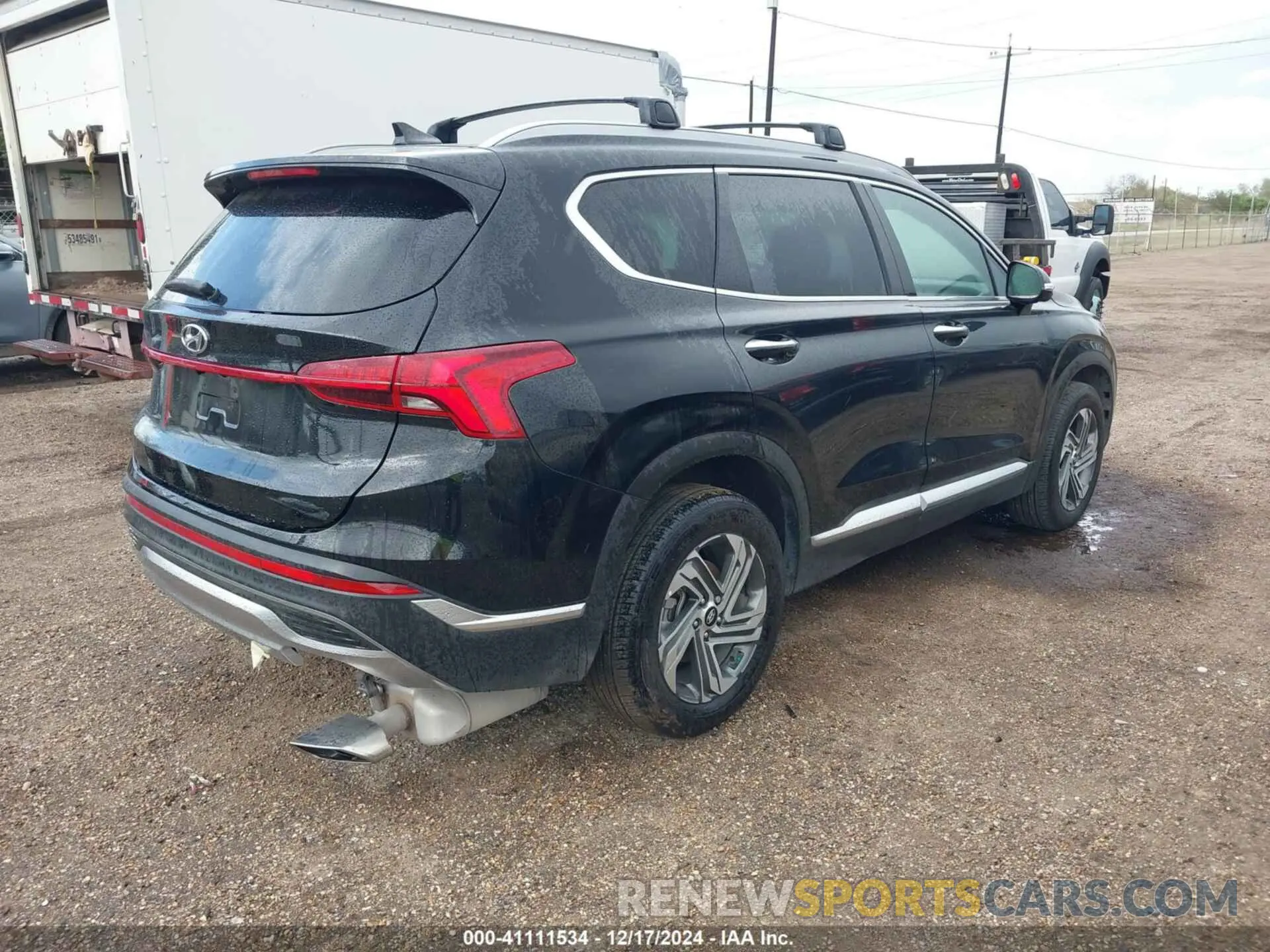 4 Photograph of a damaged car 5NMS34AJ2PH619806 HYUNDAI SANTA FE 2023