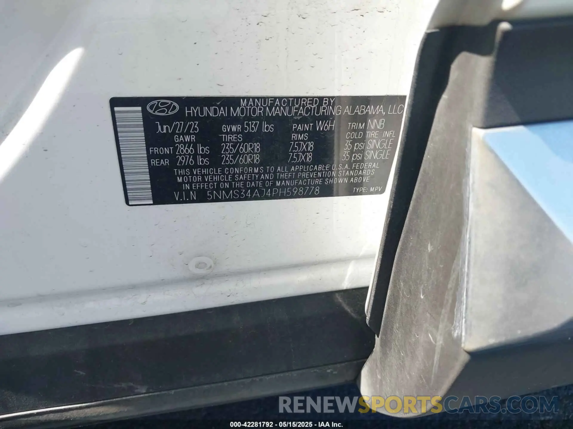 9 Photograph of a damaged car 5NMS34AJ4PH598778 HYUNDAI SANTA FE 2023