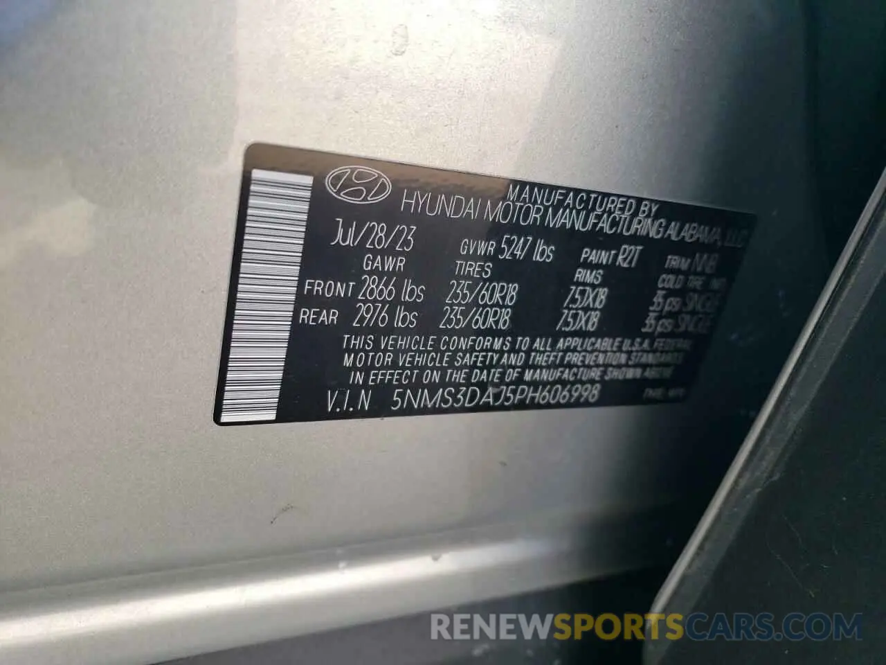 13 Photograph of a damaged car 5NMS3DAJ5PH606998 HYUNDAI SANTA FE 2023