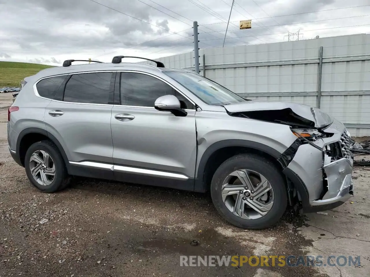 4 Photograph of a damaged car 5NMS3DAJ9PH512784 HYUNDAI SANTA FE 2023