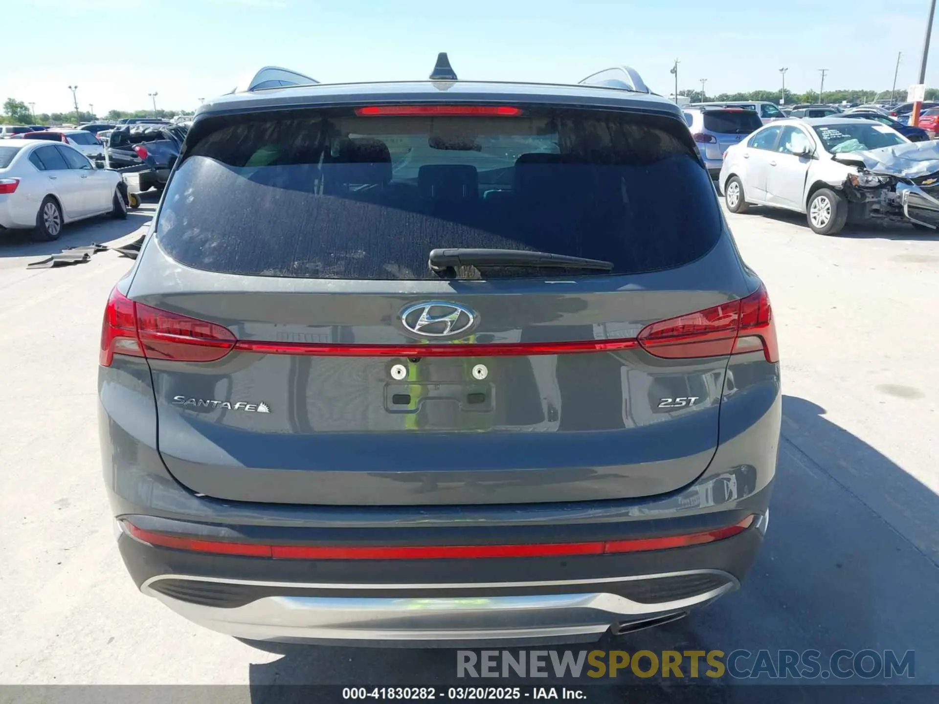 16 Photograph of a damaged car 5NMS44AL0PH619236 HYUNDAI SANTA FE 2023