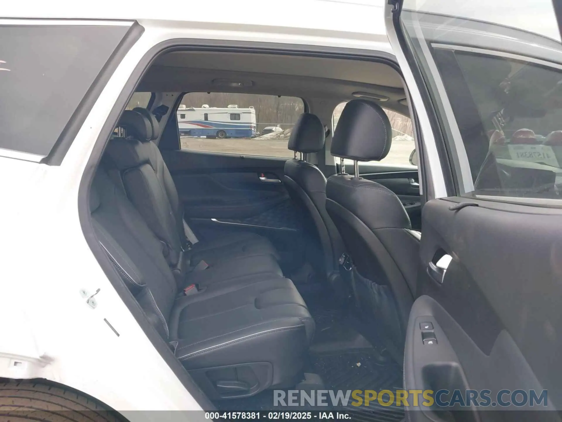 8 Фотография поврежденного автомобиля 5NMS4DAL0PH497767 HYUNDAI SANTA FE 2023