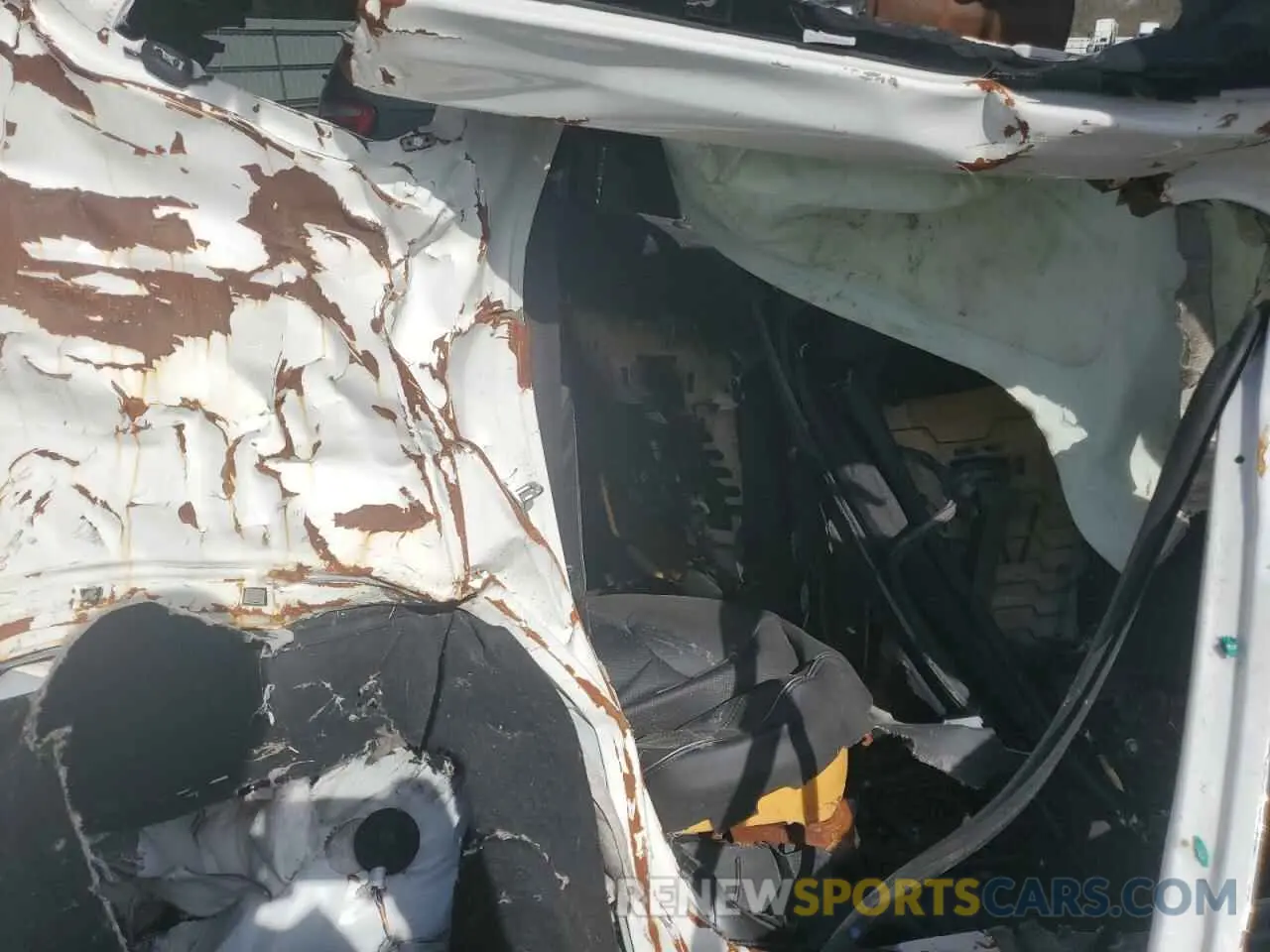 11 Photograph of a damaged car 5NMS4DAL1PH532266 HYUNDAI SANTA FE 2023