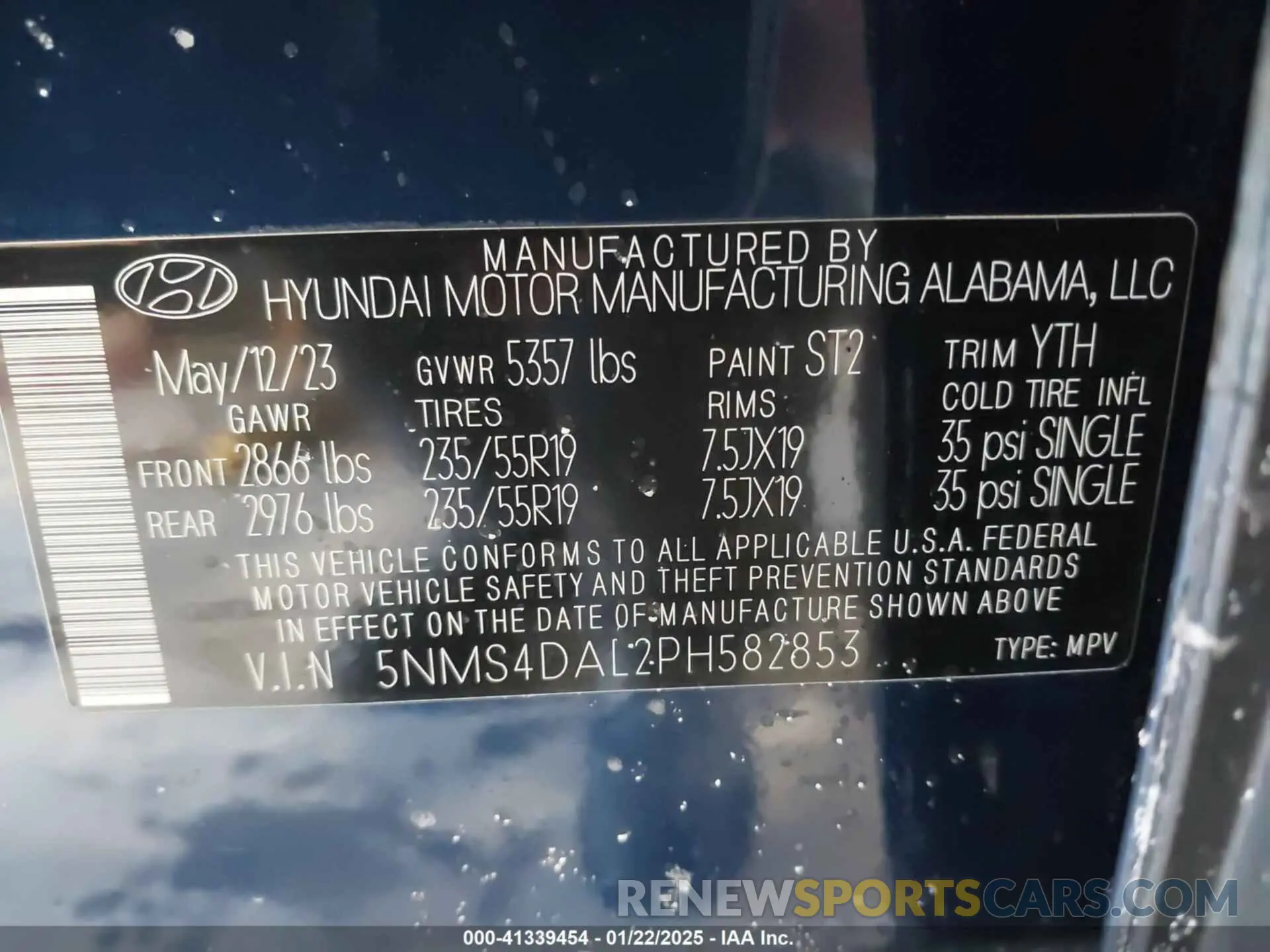 9 Photograph of a damaged car 5NMS4DAL2PH582853 HYUNDAI SANTA FE 2023