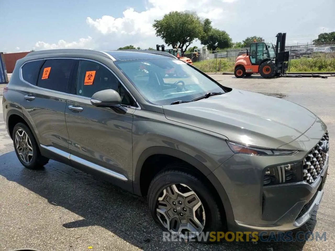 4 Photograph of a damaged car 5NMS4DAL8PH532703 HYUNDAI SANTA FE 2023