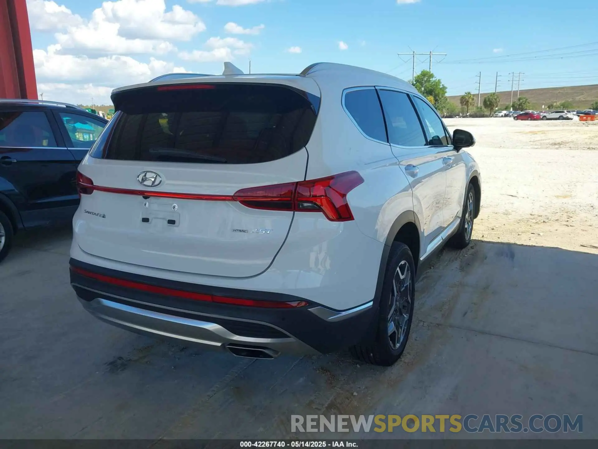 4 Photograph of a damaged car 5NMS4DAL8PH655580 HYUNDAI SANTA FE 2023