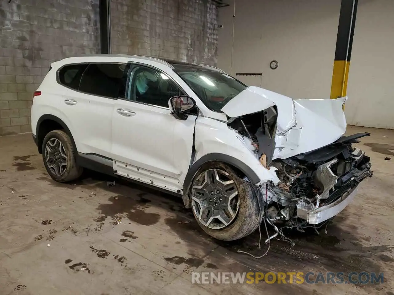 4 Photograph of a damaged car 5NMS4DAL9PH552636 HYUNDAI SANTA FE 2023