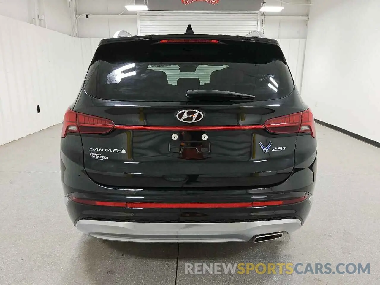 6 Photograph of a damaged car 5NMS54AL8PH500315 HYUNDAI SANTA FE 2023