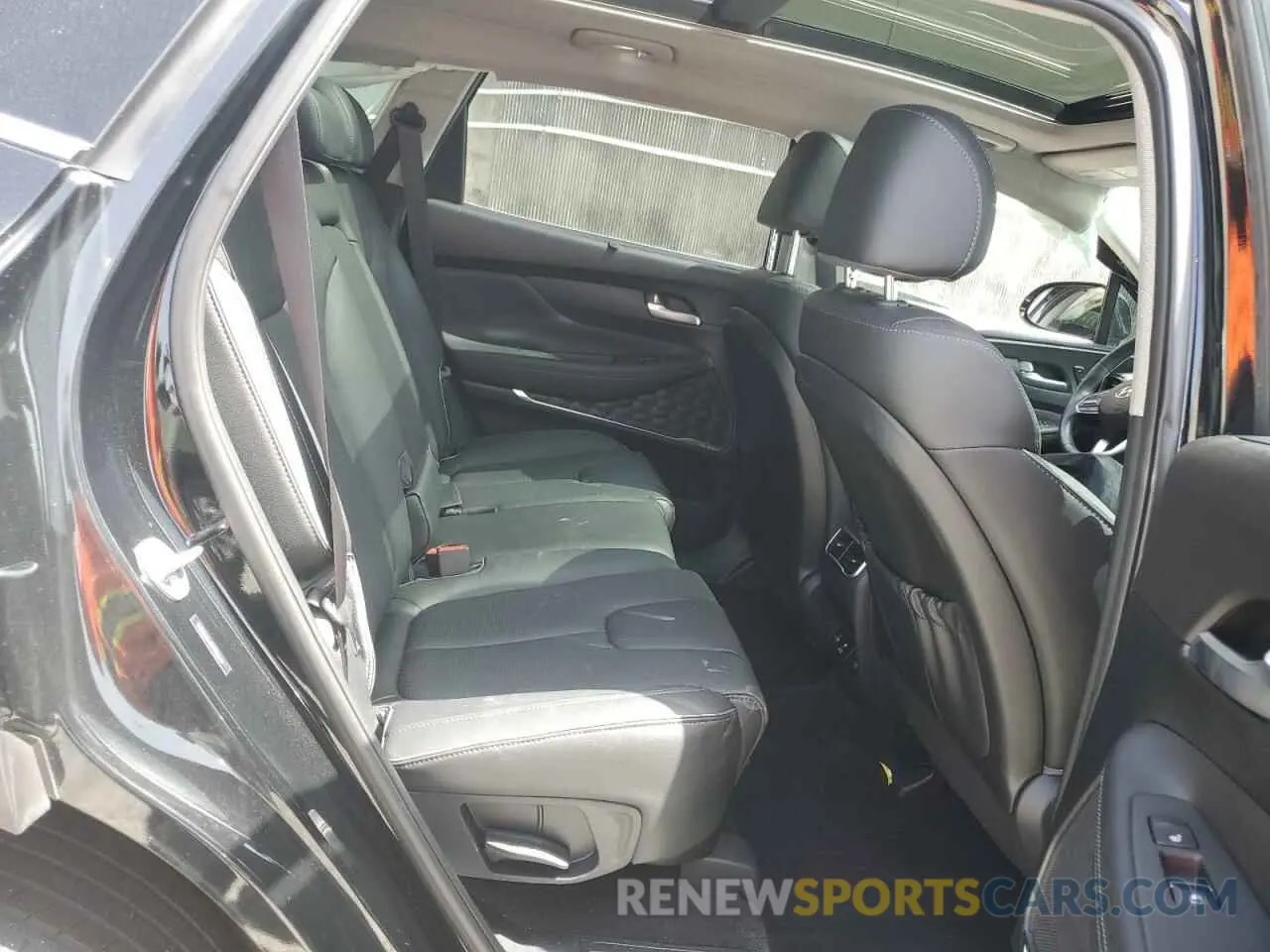 11 Photograph of a damaged car 5NMS5DA11PH023967 HYUNDAI SANTA FE 2023