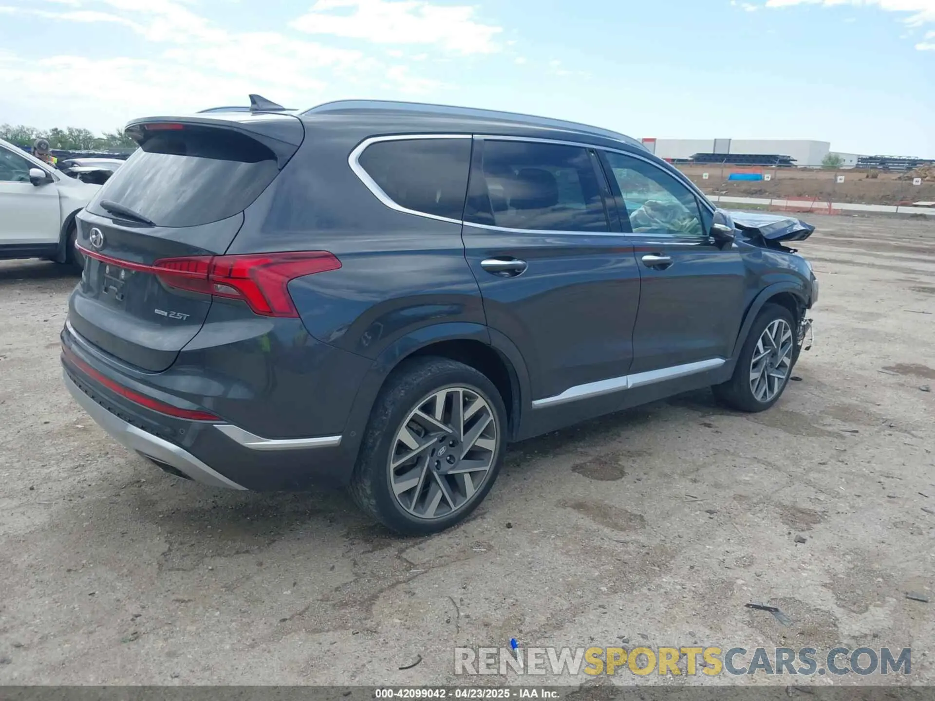 4 Photograph of a damaged car 5NMS5DAL1PH492249 HYUNDAI SANTA FE 2023