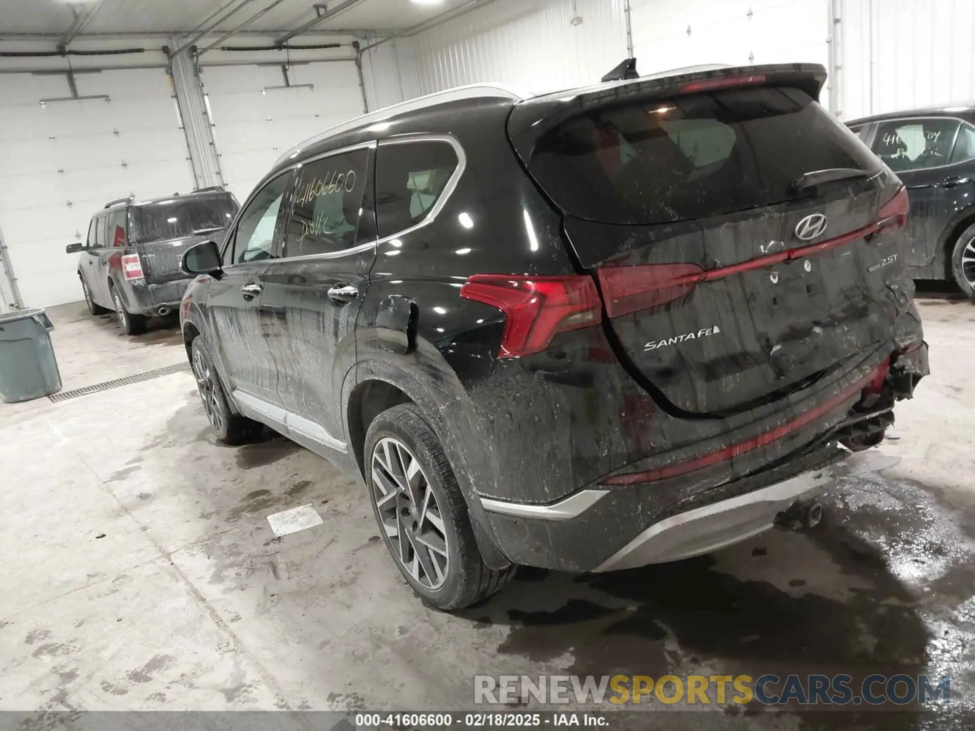3 Photograph of a damaged car 5NMS5DAL4PH521601 HYUNDAI SANTA FE 2023