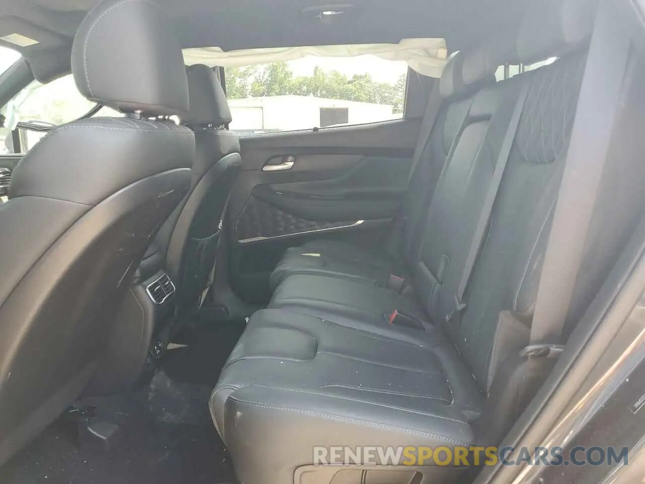 11 Photograph of a damaged car 5NMS5DAL7PH518434 HYUNDAI SANTA FE 2023
