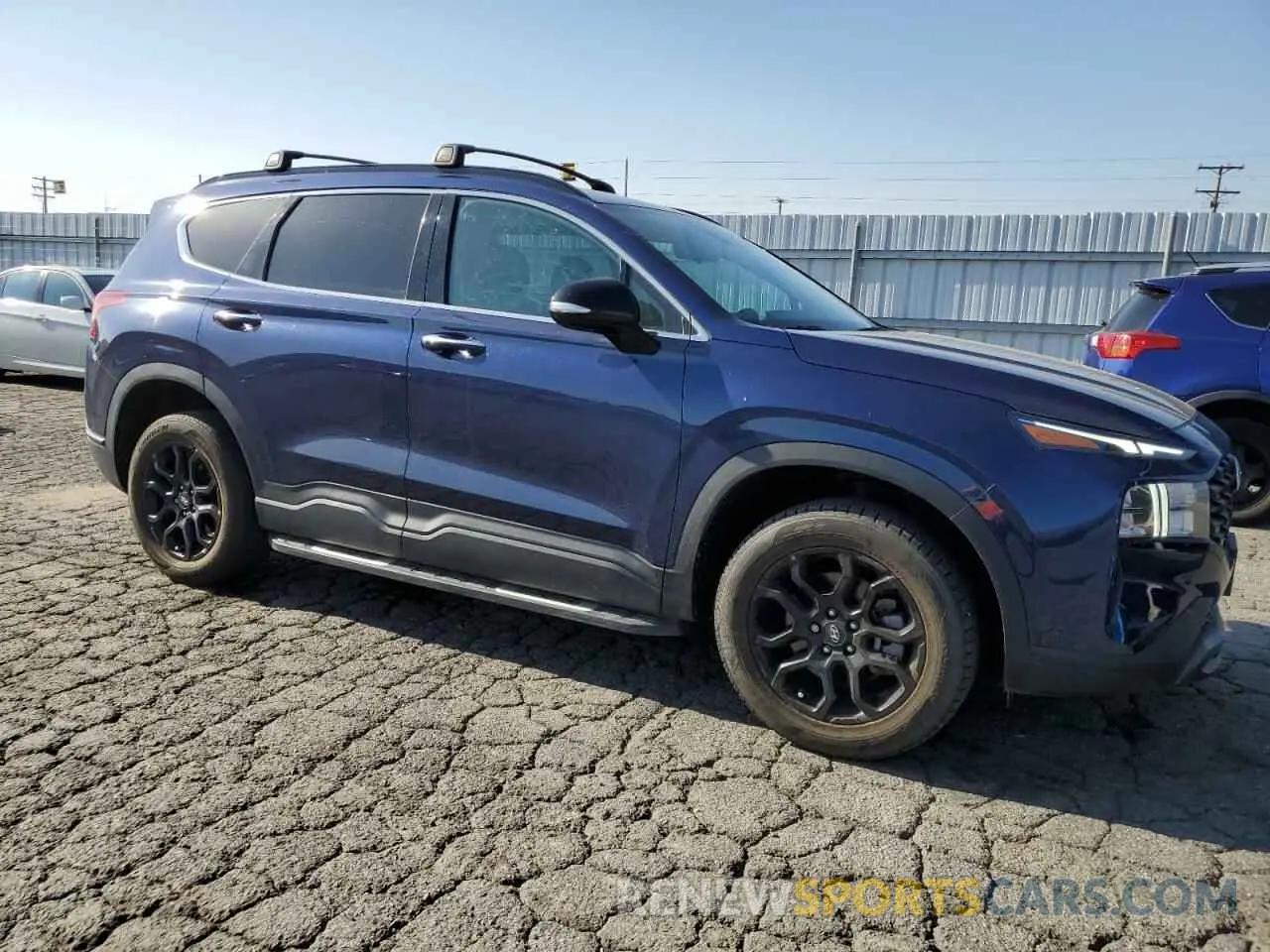 4 Photograph of a damaged car 5NMS6DAJ1PH490805 HYUNDAI SANTA FE 2023