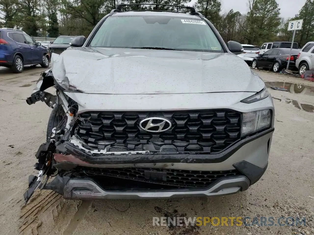 5 Photograph of a damaged car 5NMS6DAJ1PH493588 HYUNDAI SANTA FE 2023
