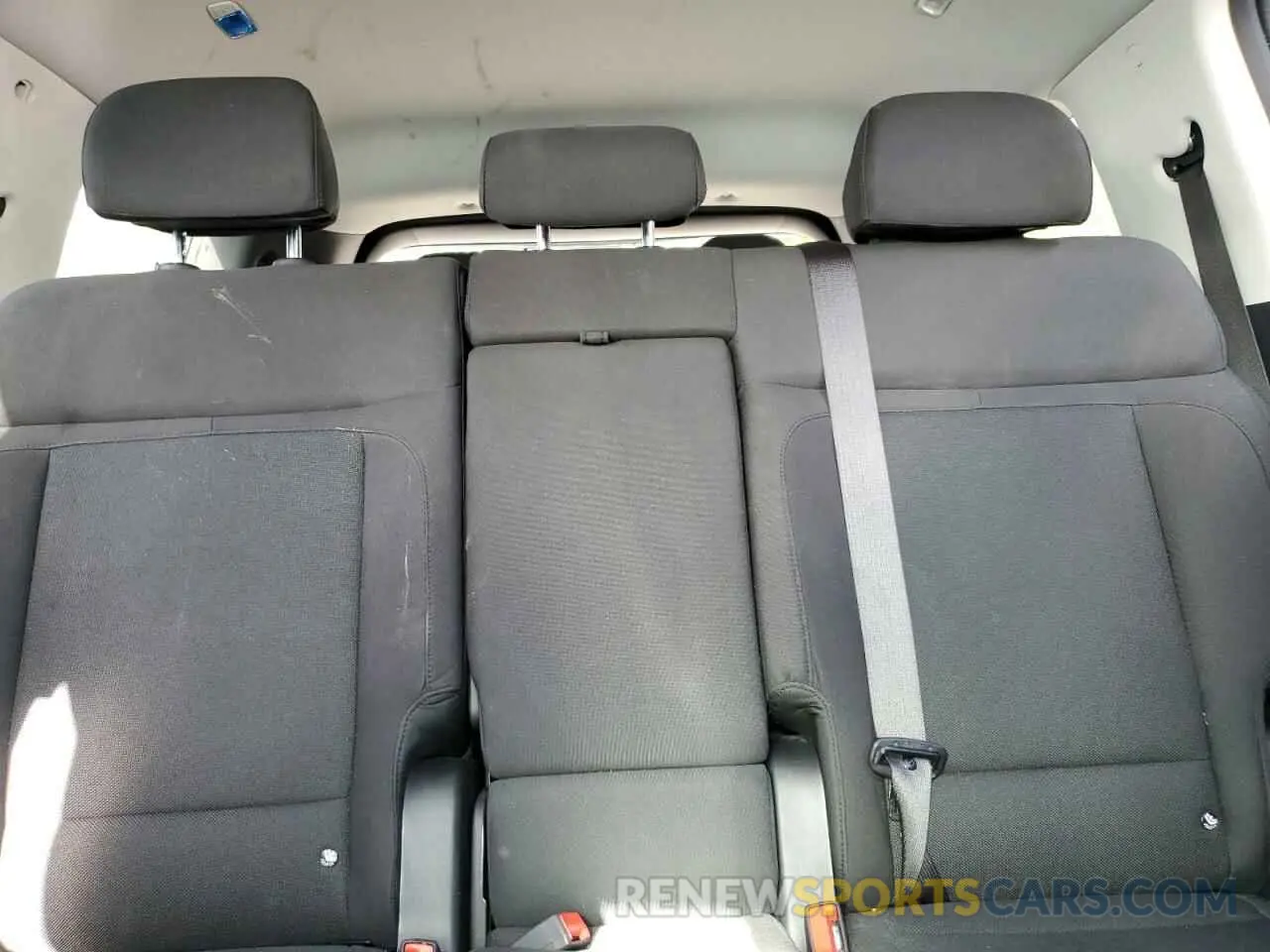 10 Photograph of a damaged car 5NMP14GL4RH022373 HYUNDAI SANTA FE 2024