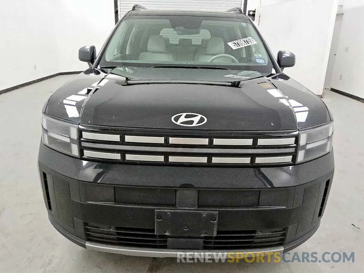 5 Photograph of a damaged car 5NMP24GL8RH015228 HYUNDAI SANTA FE 2024