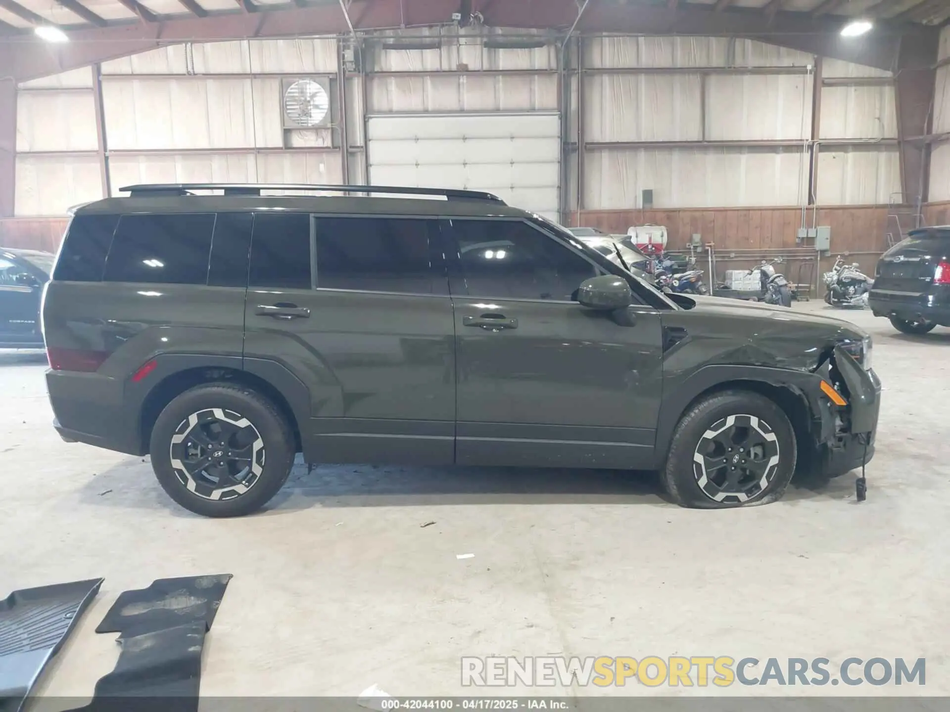 14 Photograph of a damaged car 5NMP2DGL3RH053823 HYUNDAI SANTA FE 2024