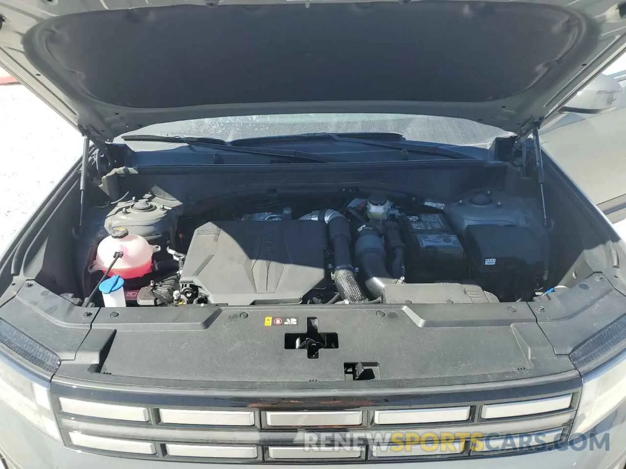 11 Photograph of a damaged car 5NMP2DGLXRH025954 HYUNDAI SANTA FE 2024