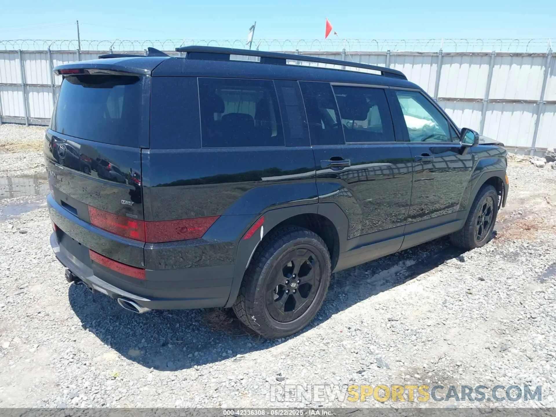 4 Фотография поврежденного автомобиля 5NMP3DGL0RH040086 HYUNDAI SANTA FE 2024