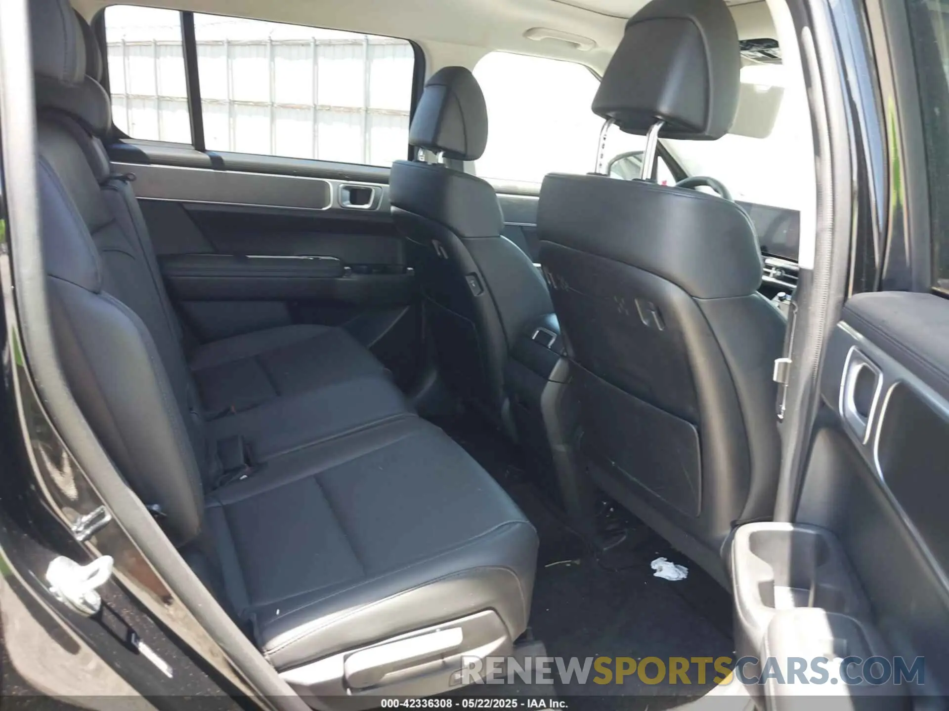 8 Фотография поврежденного автомобиля 5NMP3DGL0RH040086 HYUNDAI SANTA FE 2024