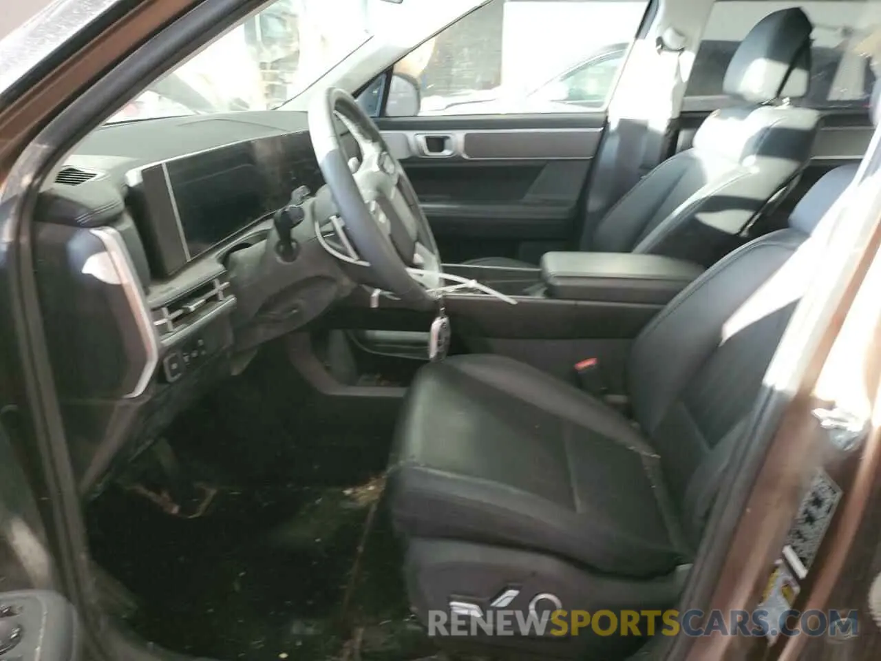 7 Photograph of a damaged car 5NMP3DGL4RH024666 HYUNDAI SANTA FE 2024