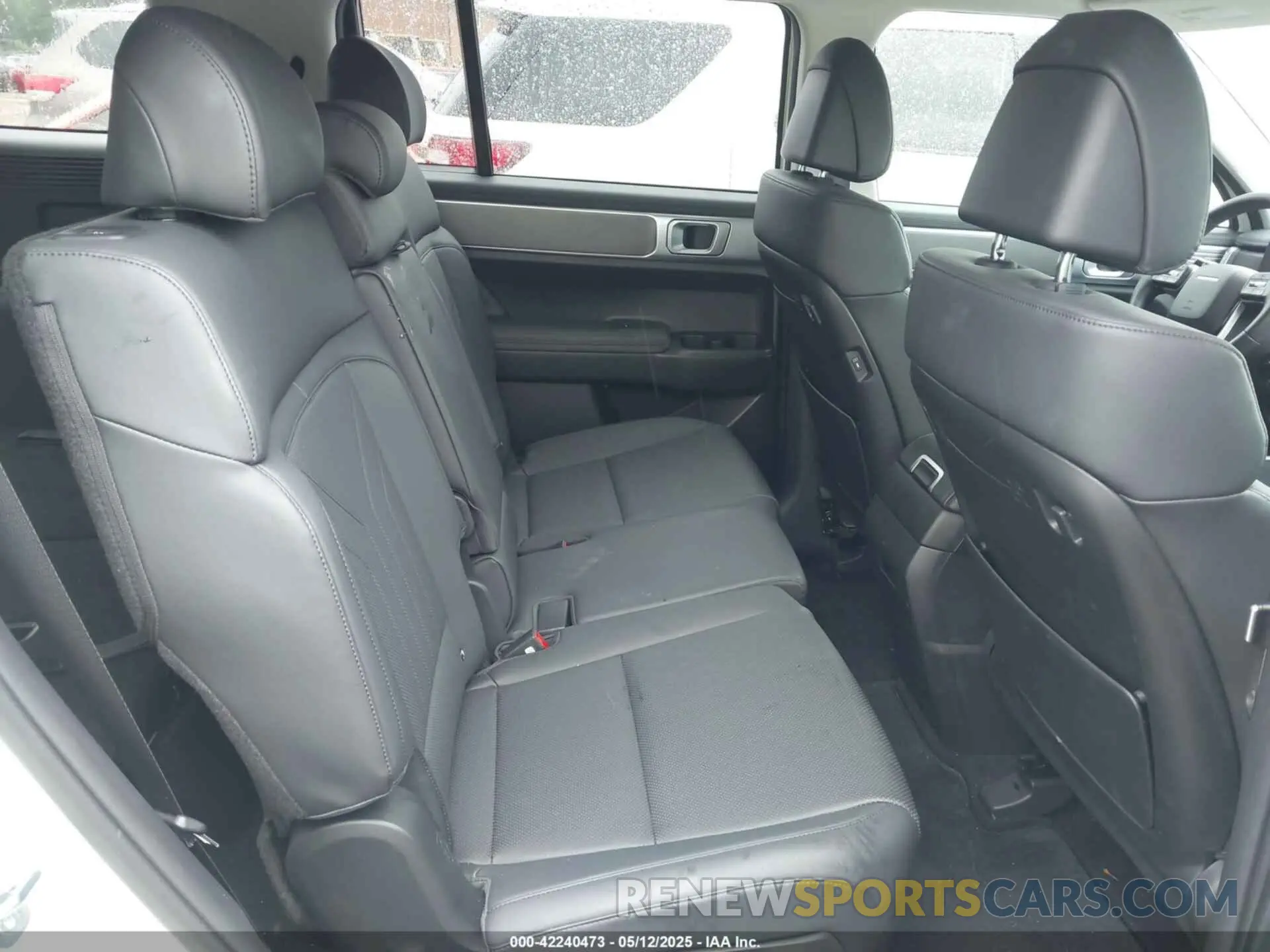 8 Фотография поврежденного автомобиля 5NMP3DGLXRH017575 HYUNDAI SANTA FE 2024
