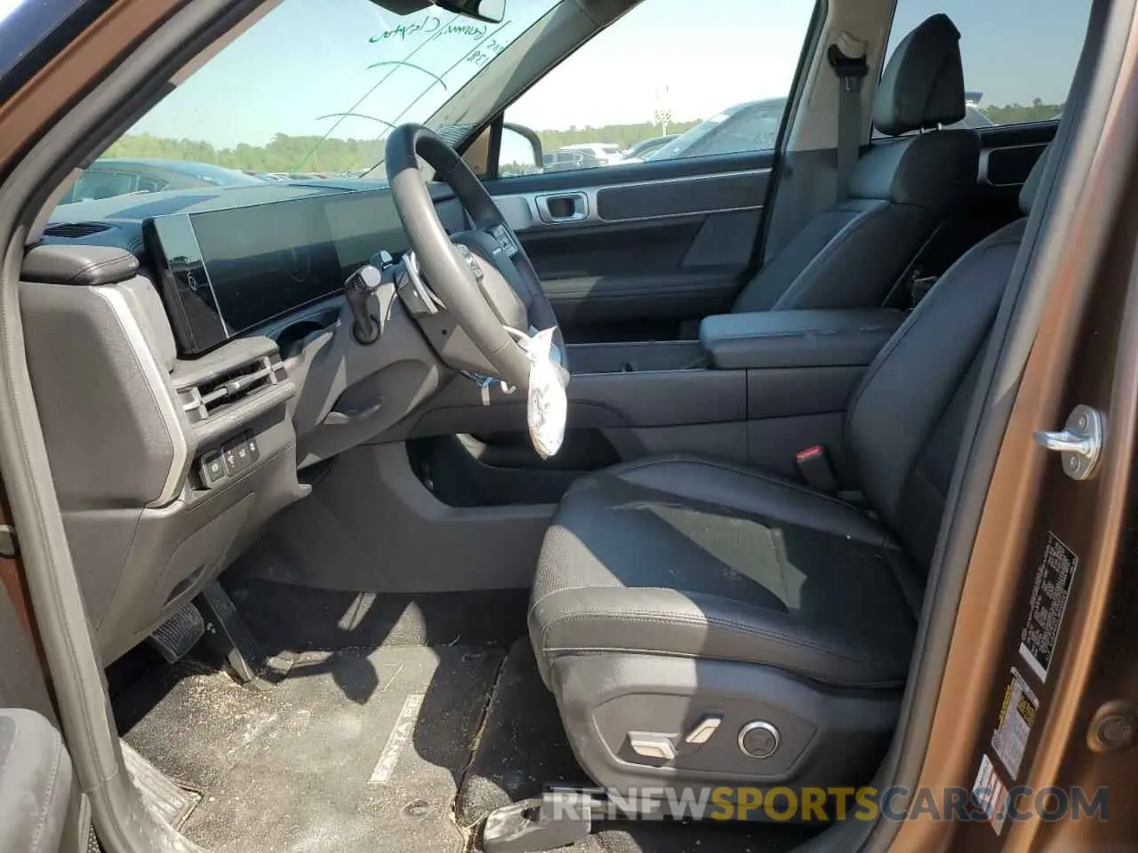 7 Photograph of a damaged car 5NMP44GL8RH030418 HYUNDAI SANTA FE 2024