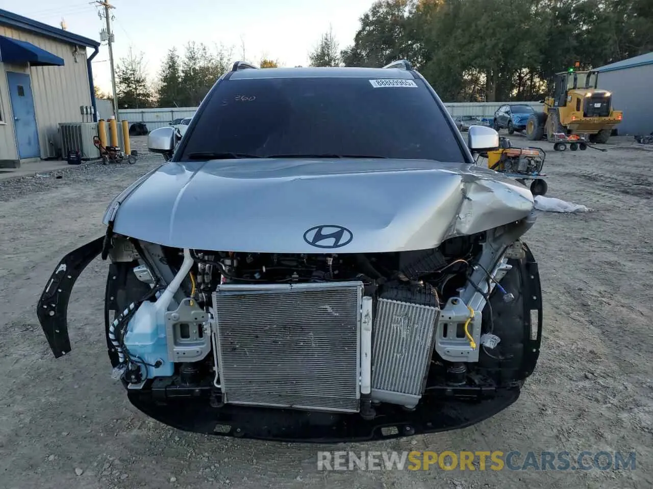 5 Photograph of a damaged car 5NMP54GL8RH035566 HYUNDAI SANTA FE 2024