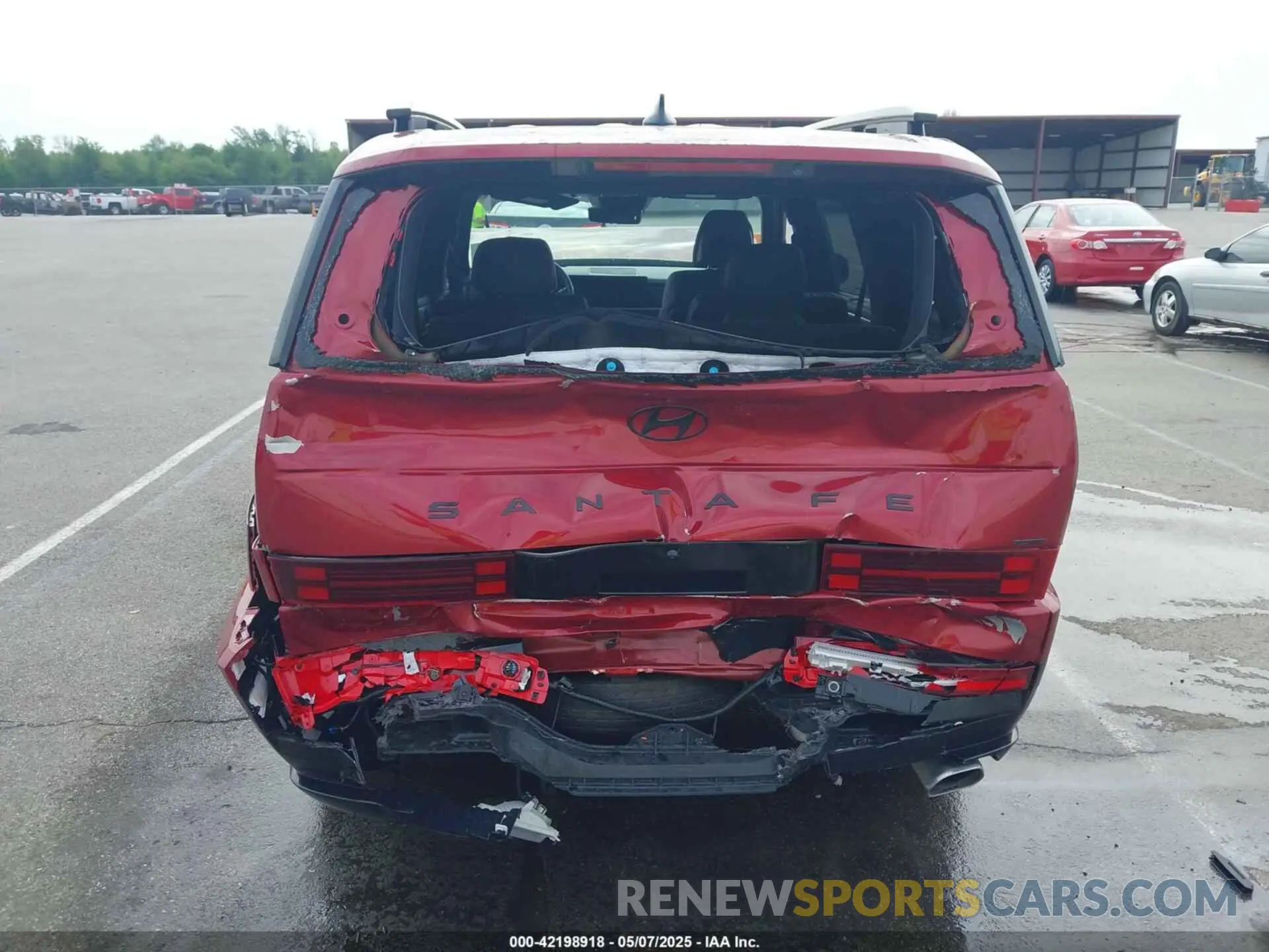 16 Photograph of a damaged car 5NMP5DGL1RH042732 HYUNDAI SANTA FE 2024