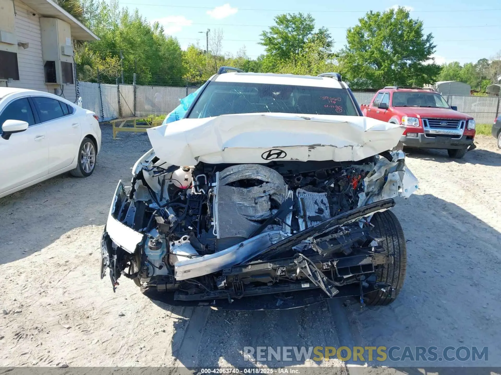 6 Photograph of a damaged car 5NMP5DGL8RH048723 HYUNDAI SANTA FE 2024