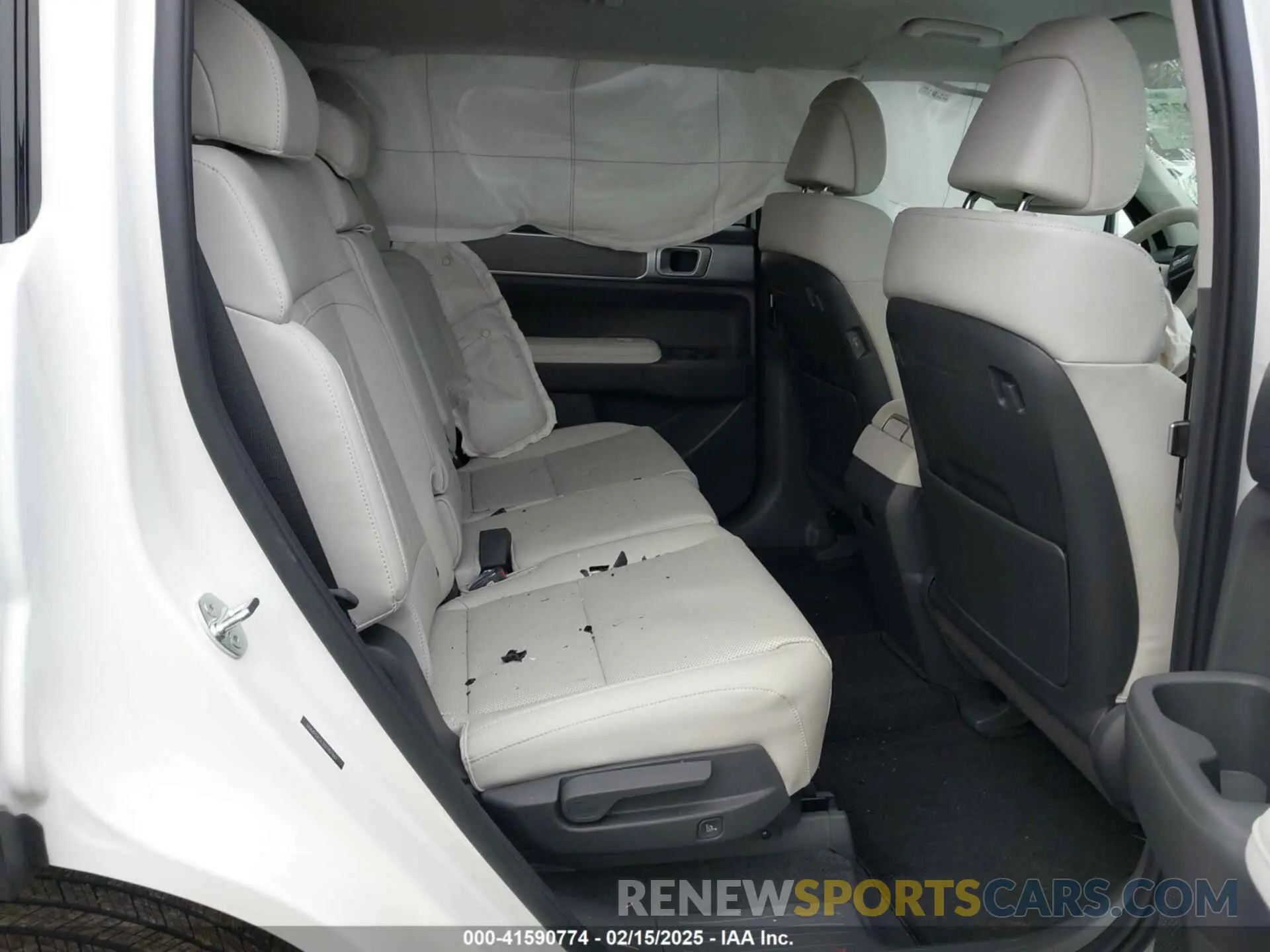 8 Фотография поврежденного автомобиля 5NMP24GL0SH107861 HYUNDAI SANTA FE 2025