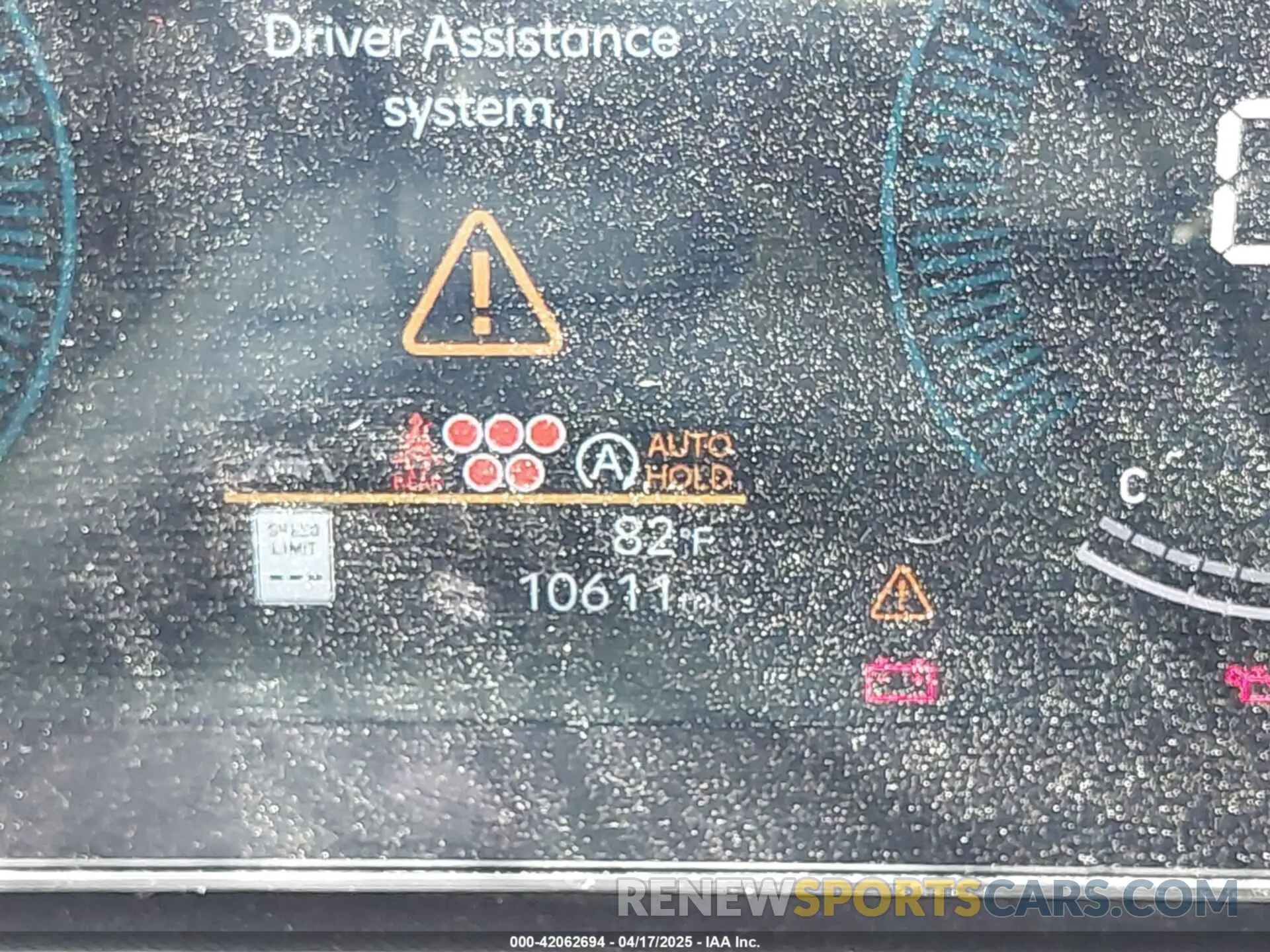 16 Photograph of a damaged car 5NMP24GL1SH091752 HYUNDAI SANTA FE 2025