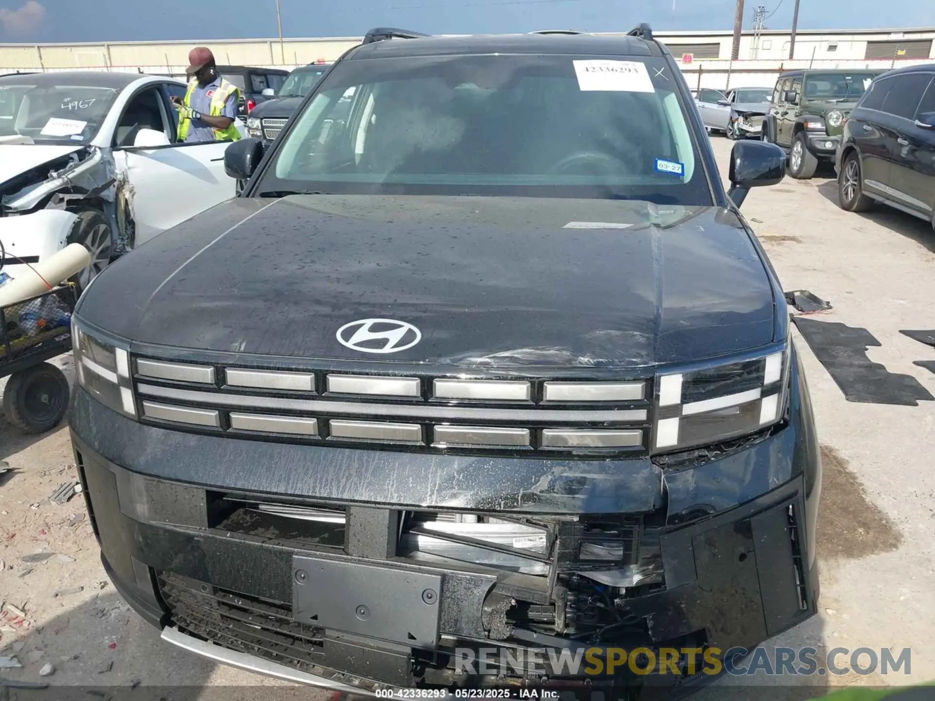 12 Фотография поврежденного автомобиля 5NMP24GL2SH134799 HYUNDAI SANTA FE 2025