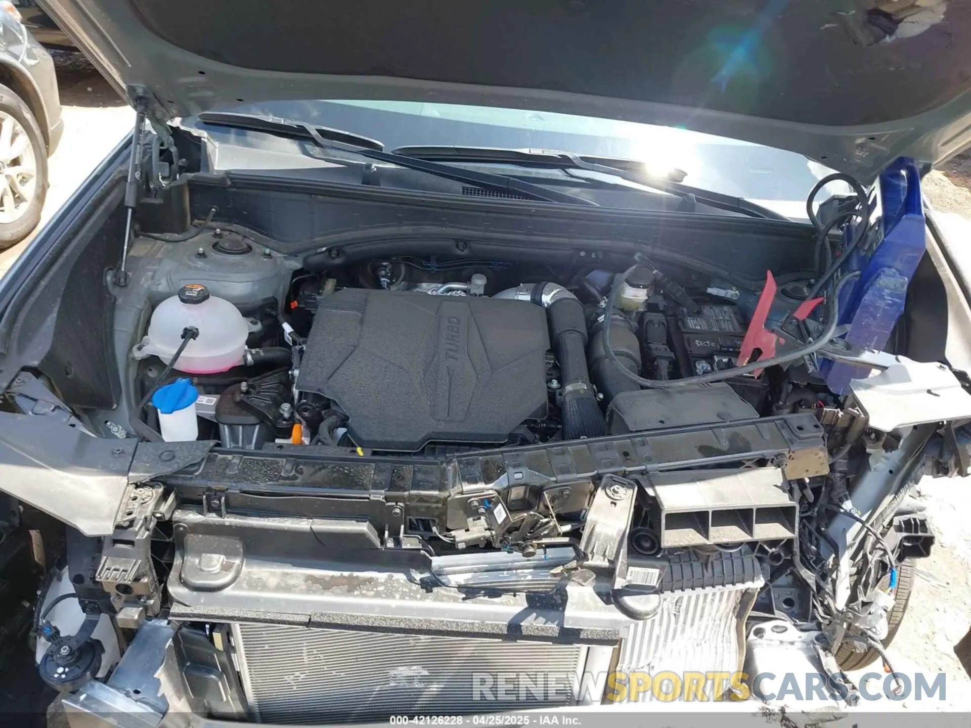 10 Фотография поврежденного автомобиля 5NMP24GL7SH104567 HYUNDAI SANTA FE 2025