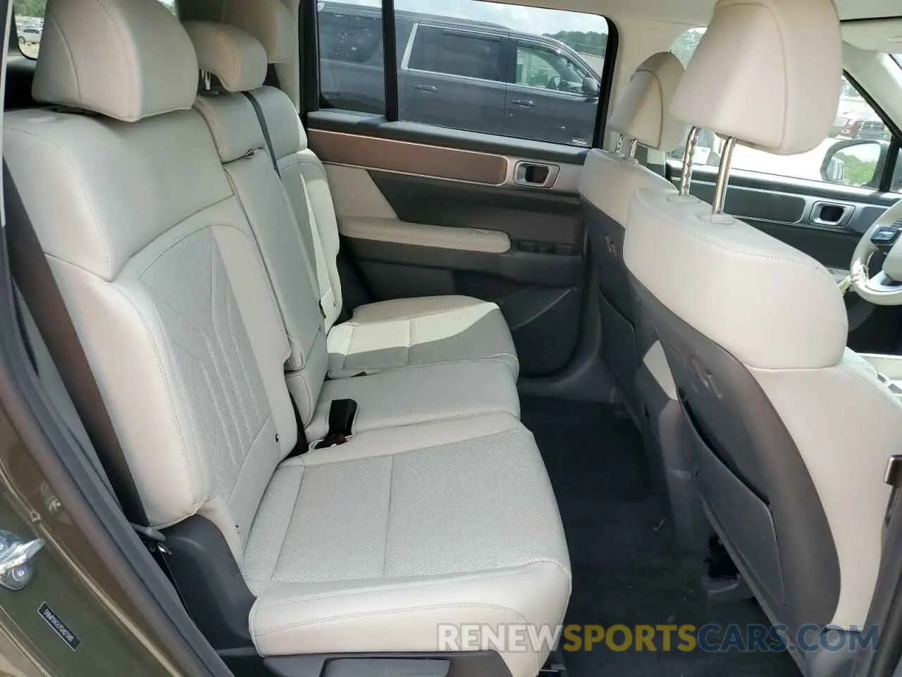 10 Фотография поврежденного автомобиля 5NMP24GL9SH075881 HYUNDAI SANTA FE 2025