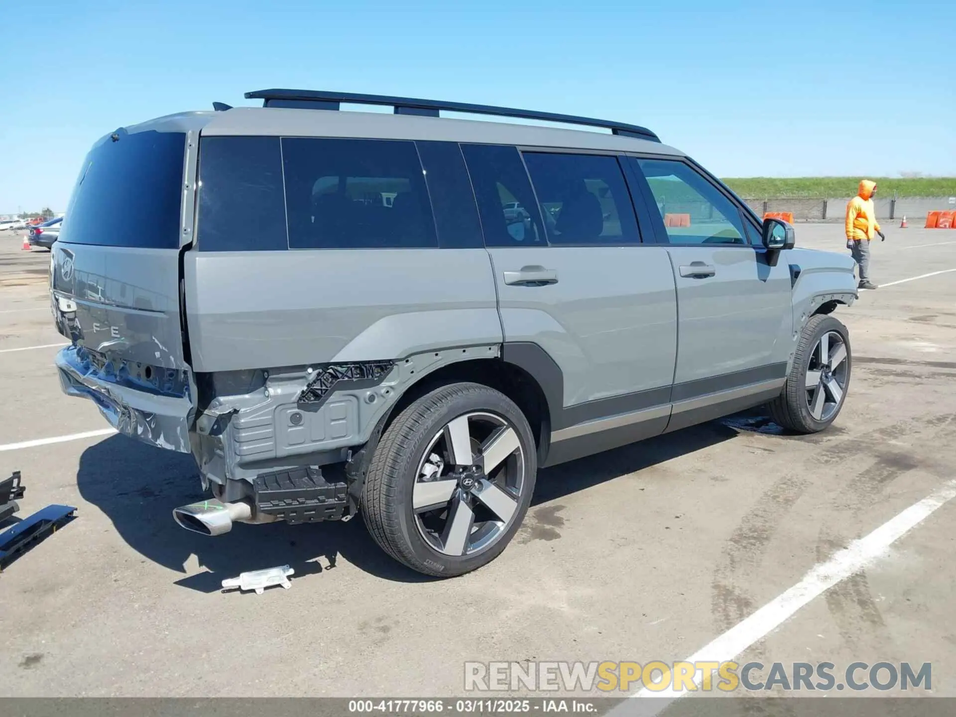 4 Фотография поврежденного автомобиля 5NMP44GL2SH074467 HYUNDAI SANTA FE 2025