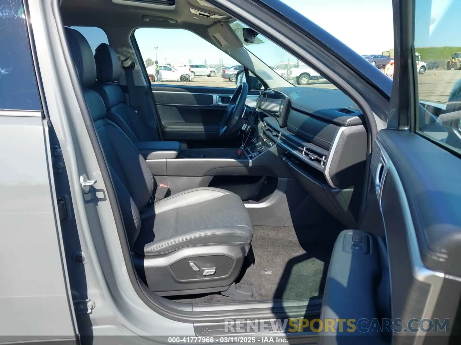 5 Фотография поврежденного автомобиля 5NMP44GL2SH074467 HYUNDAI SANTA FE 2025