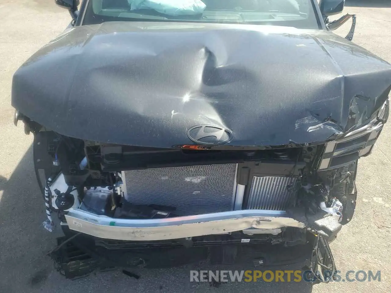 12 Фотография поврежденного автомобиля 5NMP5DGL9SH113049 HYUNDAI SANTA FE 2025