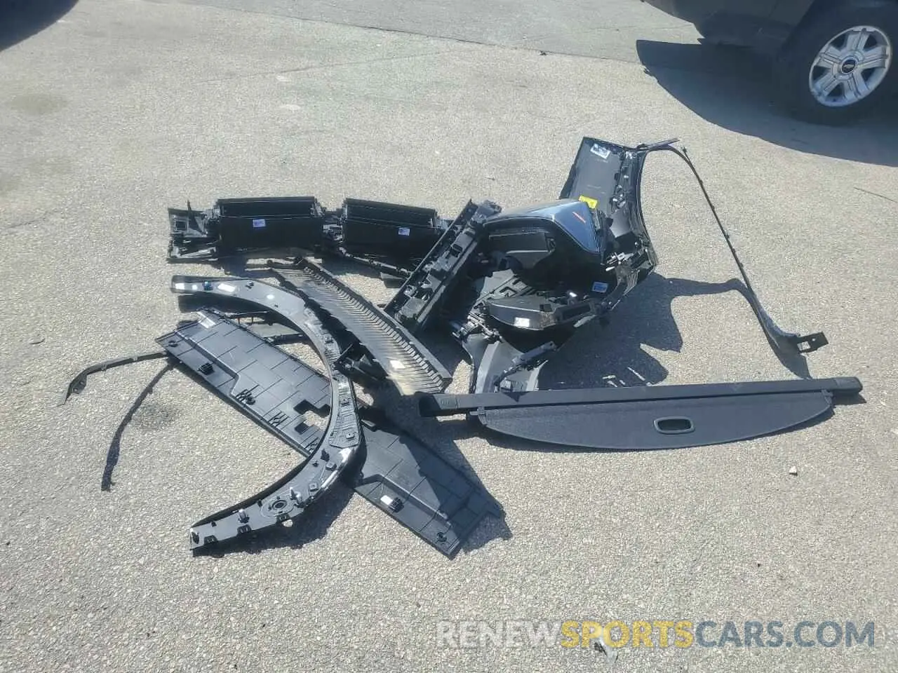 13 Фотография поврежденного автомобиля 5NMP5DGL9SH113049 HYUNDAI SANTA FE 2025