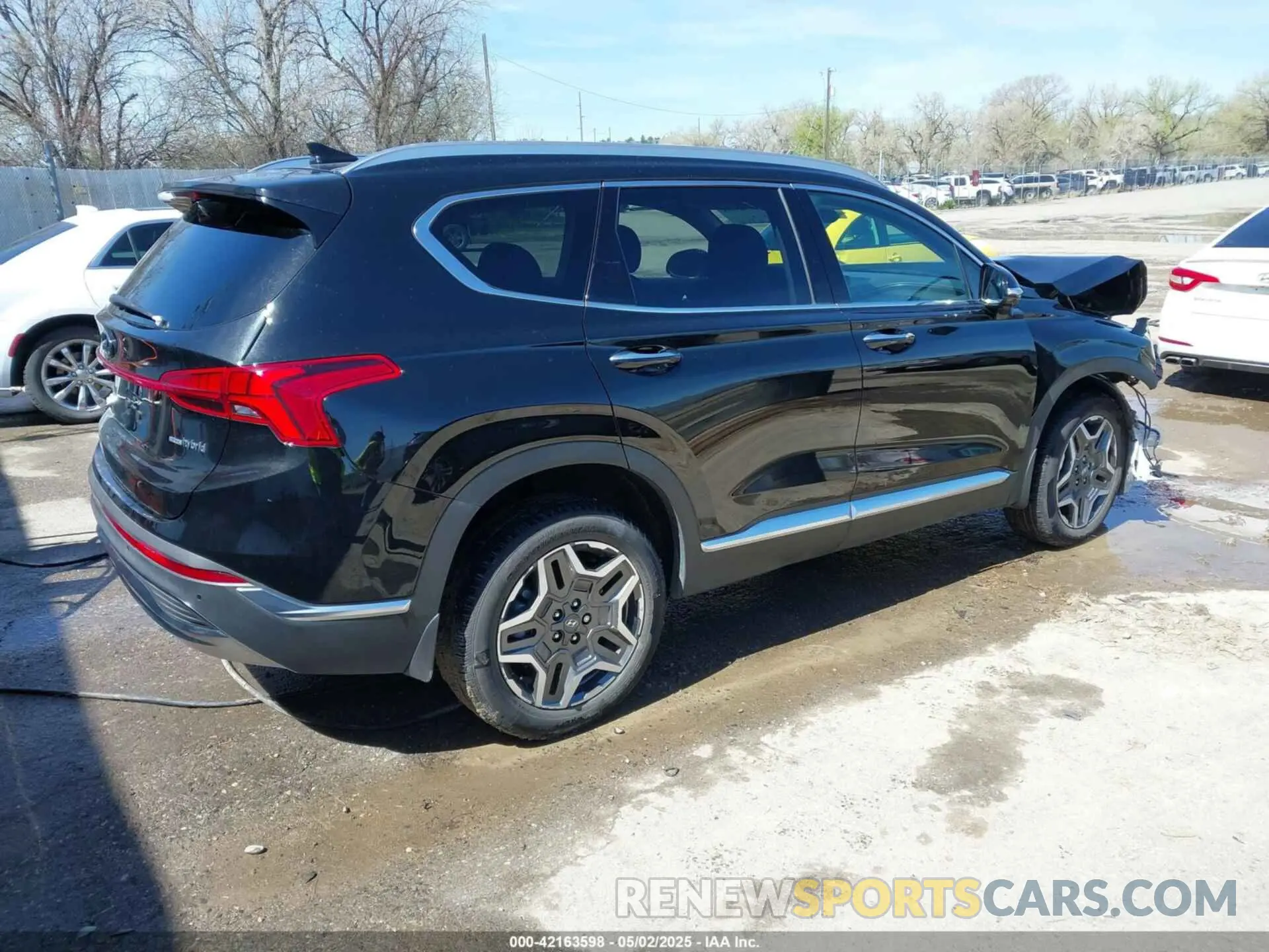 4 Фотография поврежденного автомобиля 5NMS3DA17PH021596 HYUNDAI SANTA FE HYBRID 2023