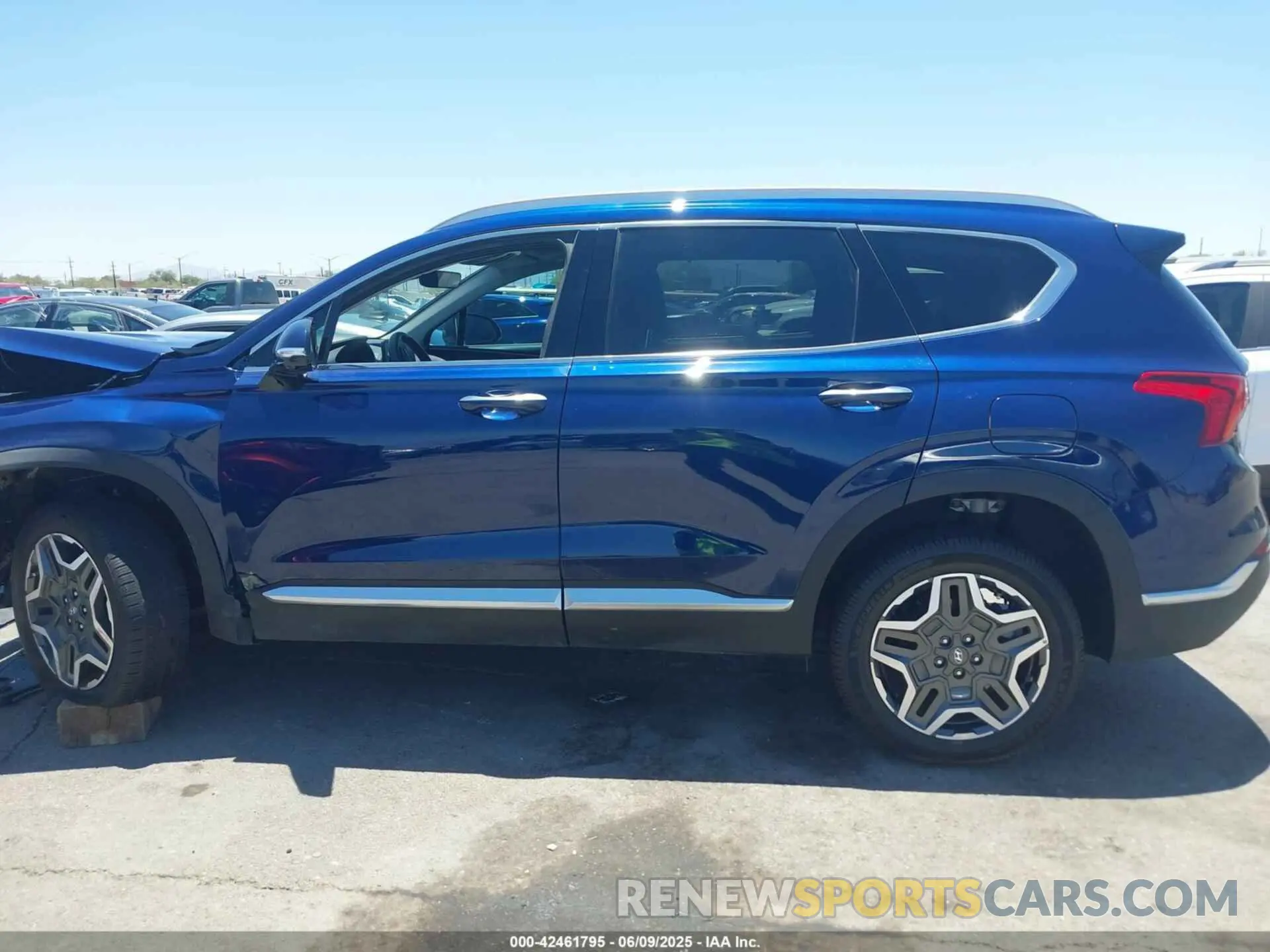 14 Photograph of a damaged car 5NMS5DA1XPH004396 HYUNDAI SANTA FE HYBRID 2023