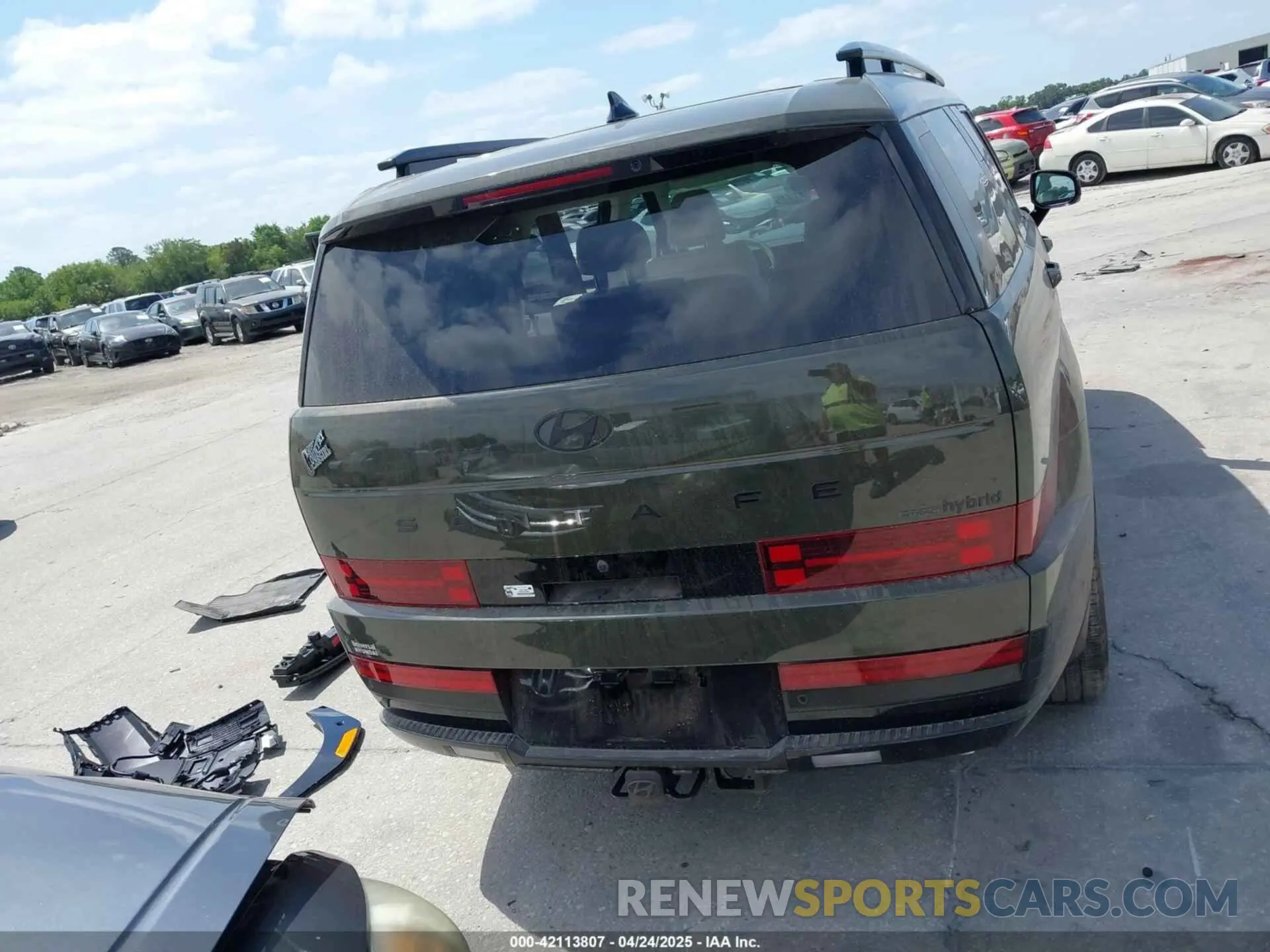 16 Photograph of a damaged car 5NMP5DG11SH046770 HYUNDAI SANTA FE HYBRID 2025