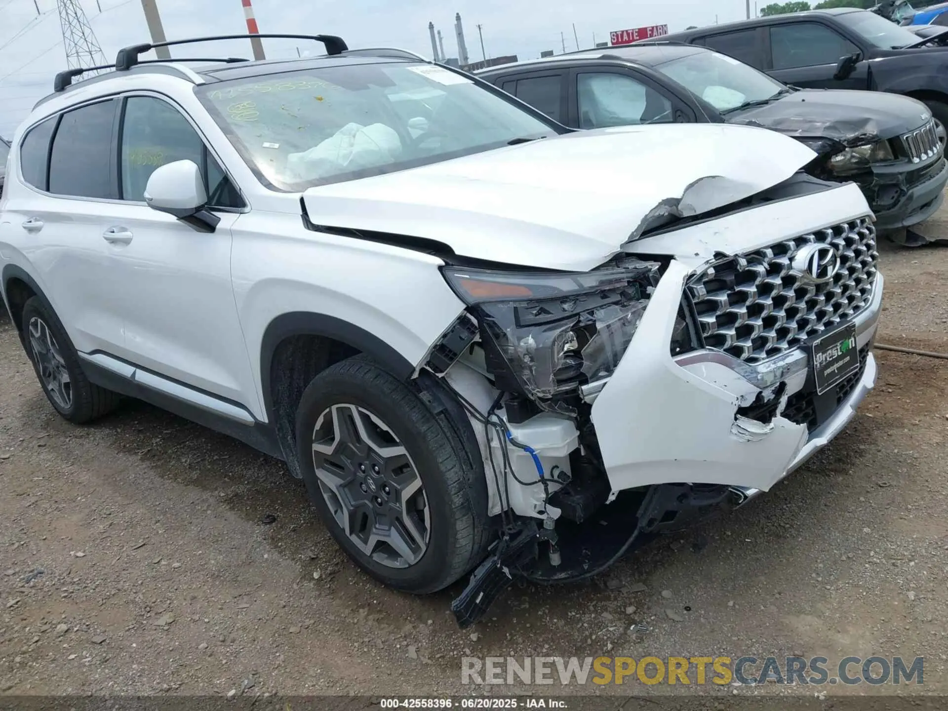 1 Photograph of a damaged car KM8S7DA20NU023396 HYUNDAI SANTA FE PLUG-IN HYBRID 2022